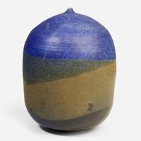 Toshiko Takaezu (American, 1922–2011) Closed Form (with rattle), USA, circa 1995