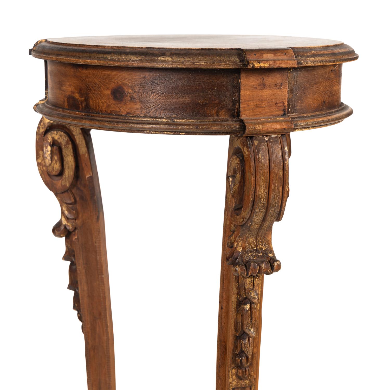 A Pair of George III Style Parcel-Gilt Walnut Jardinière Stands