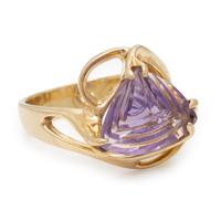 Amethyst and Yellow Gold Ring