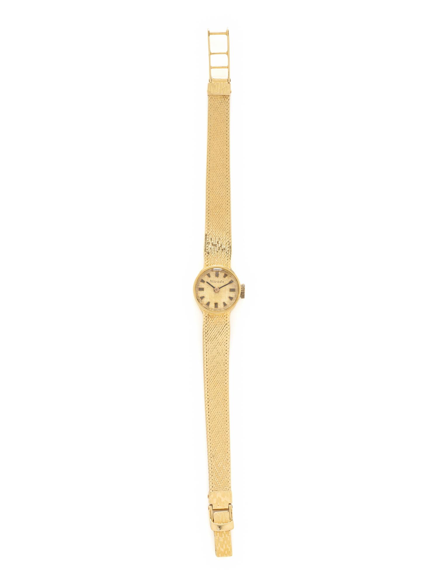 NIVADA, 18K YELLOW GOLD WATCH