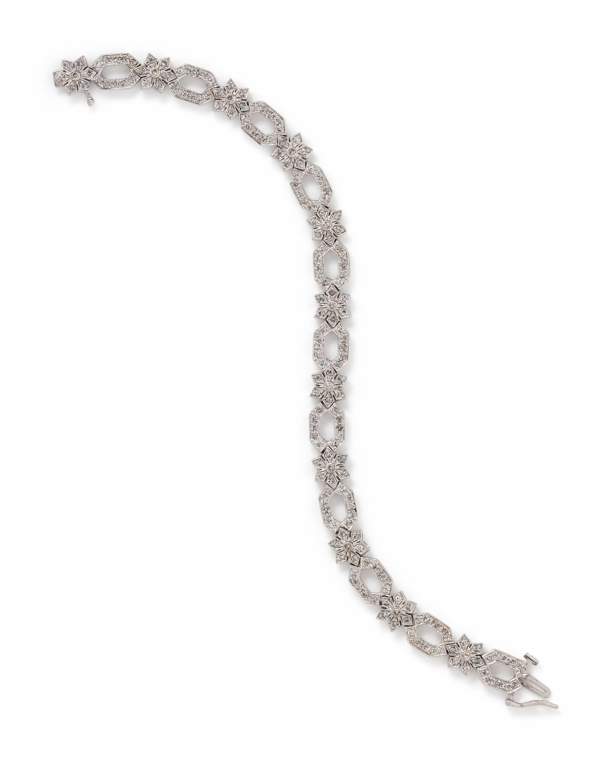 WHITE GOLD AND DIAMOND BRACELET