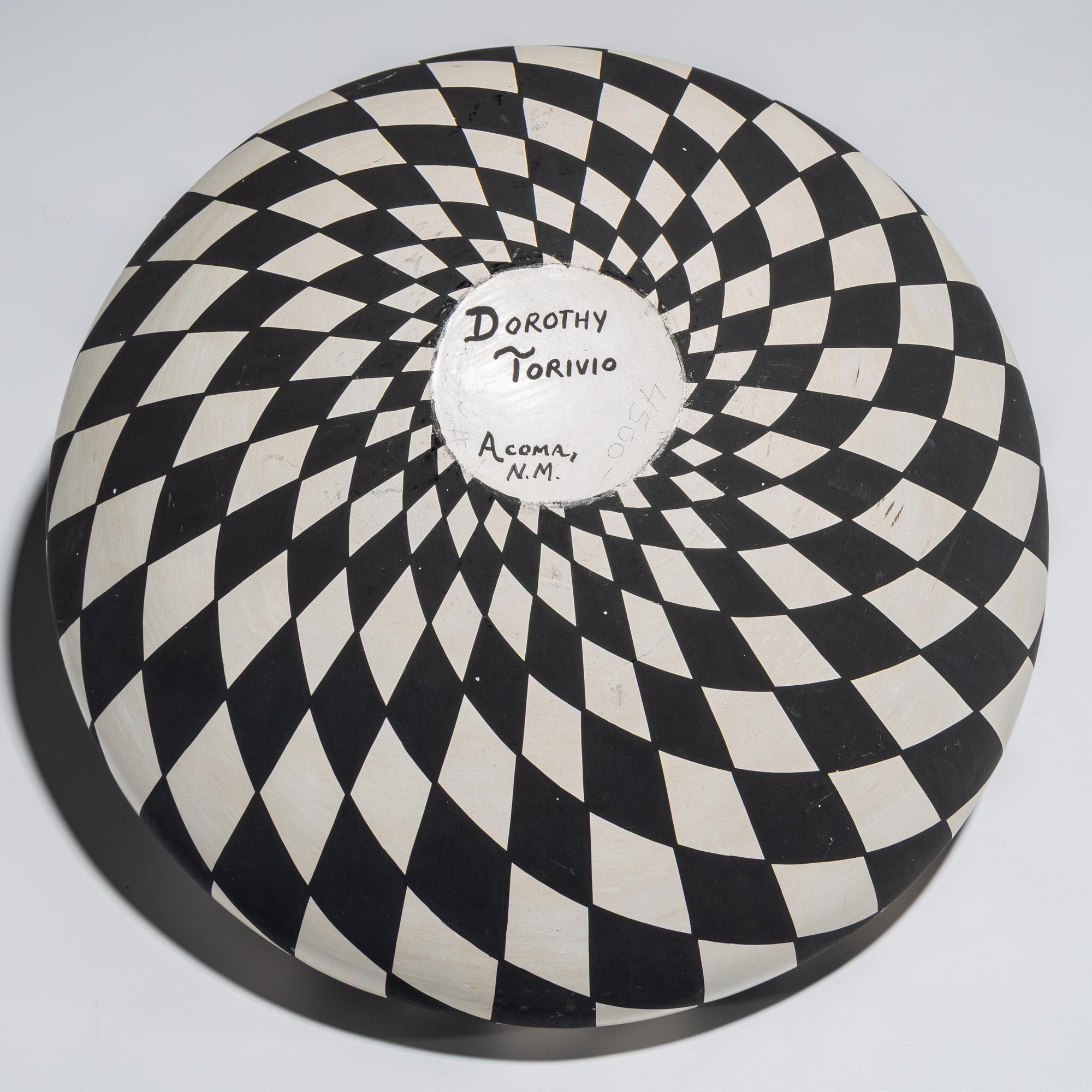 Pottery Jar, Op-Art Design