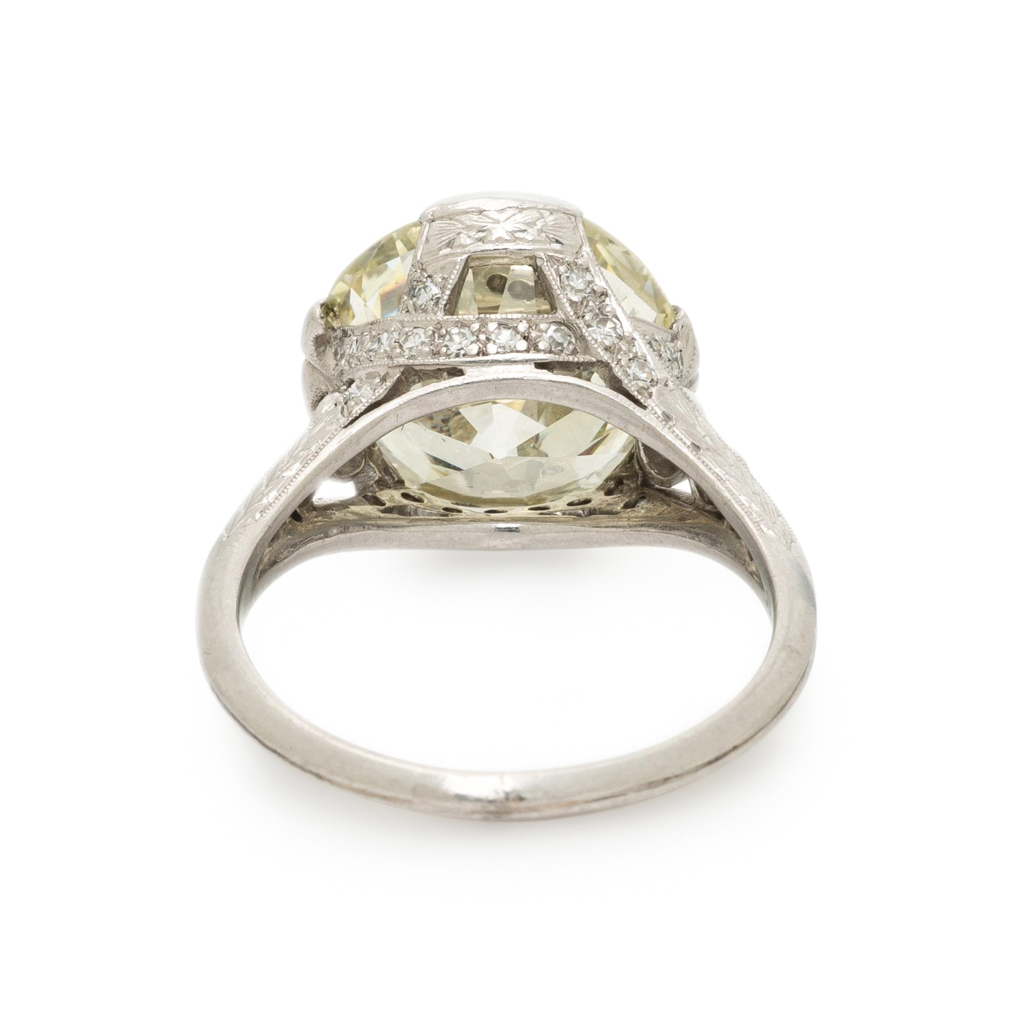 ART DECO, PLATINUM AND DIAMOND RING