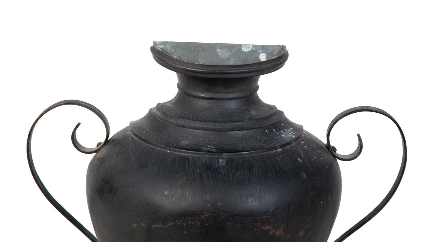 A French Tole Lavabo and Basin — 19TH/EARLY 20TH CENTURY