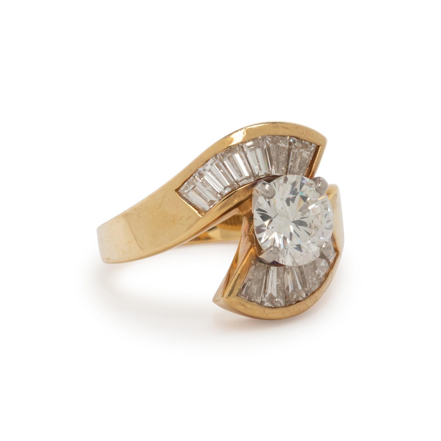 DIAMOND RING