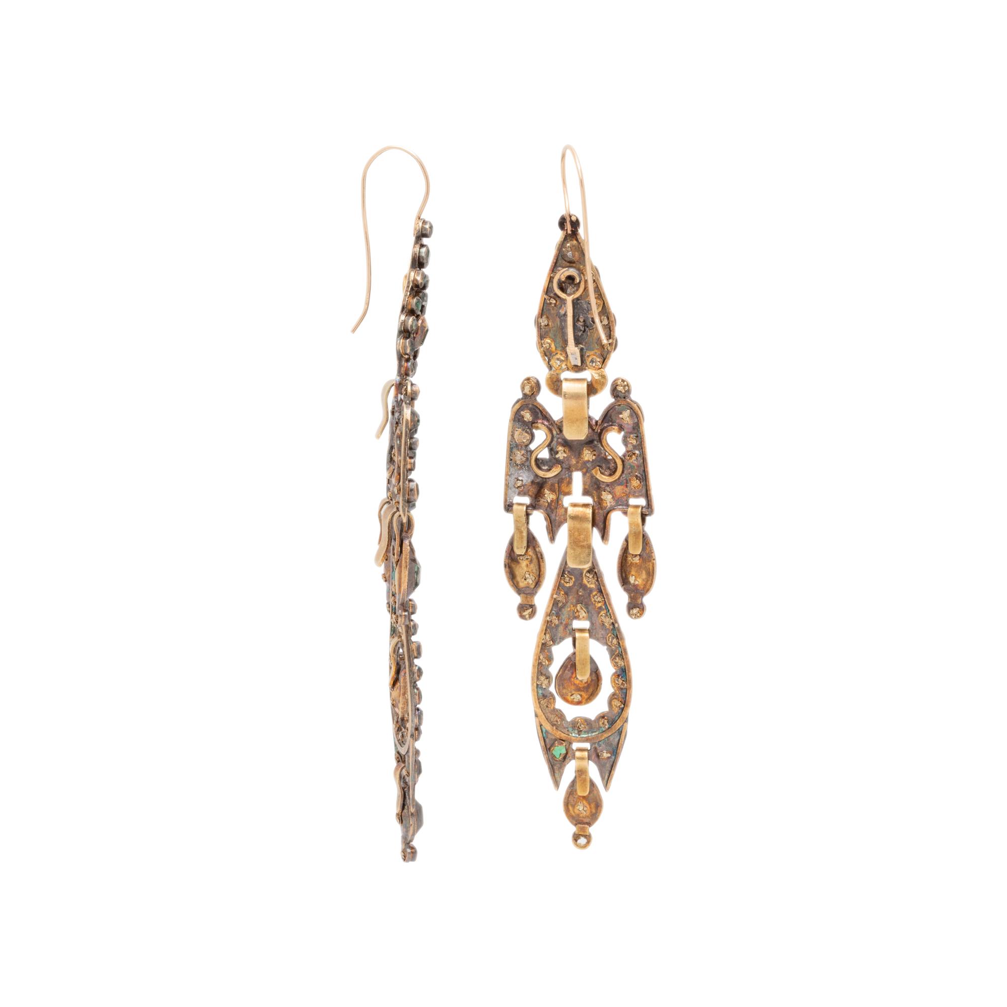 GEORGIAN, YELLOW GOLD AND EMERALD EARRINGS