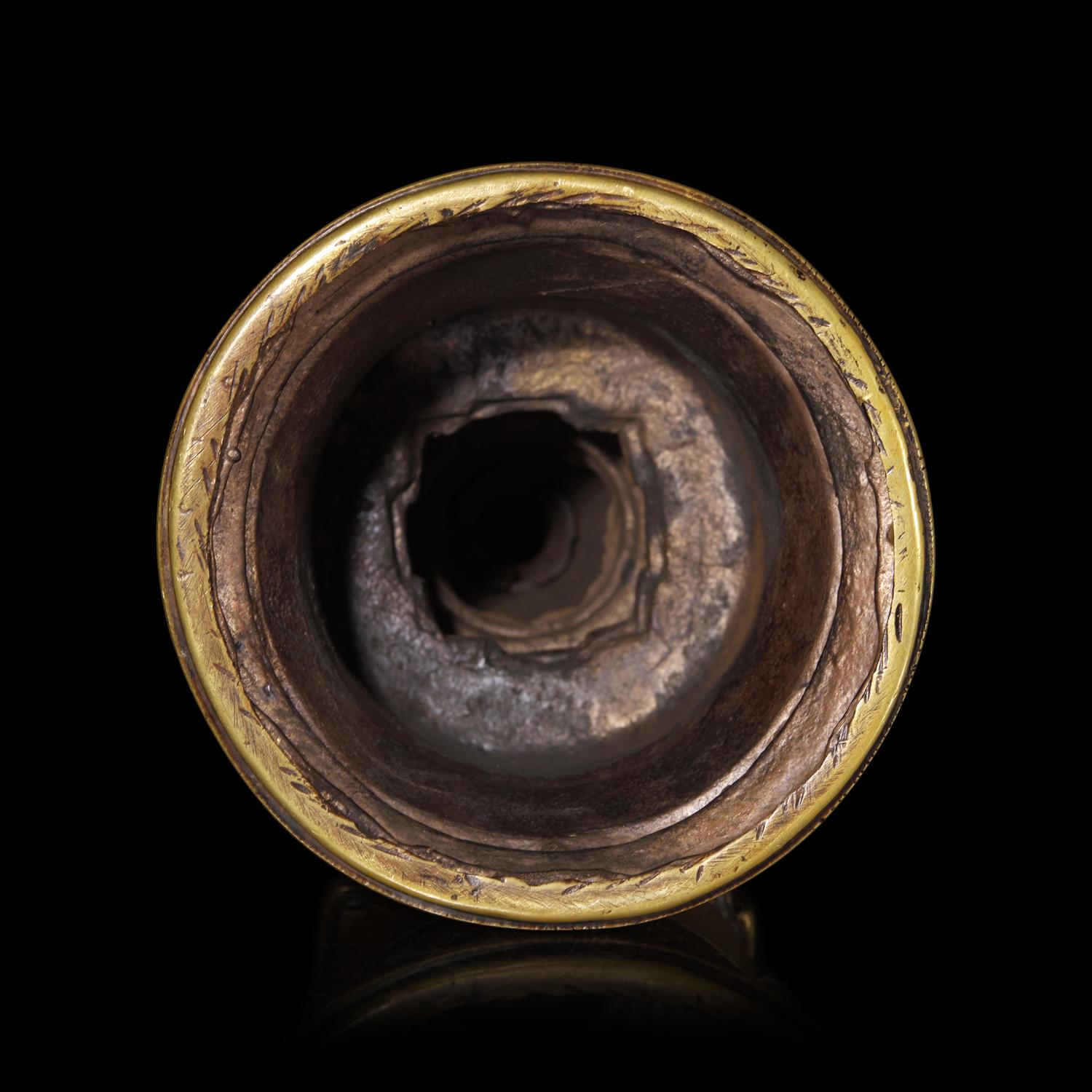 A Tibetan Bronze Model of a Stupa, 12th-14th Century 十二-十四世紀 銅舍利塔