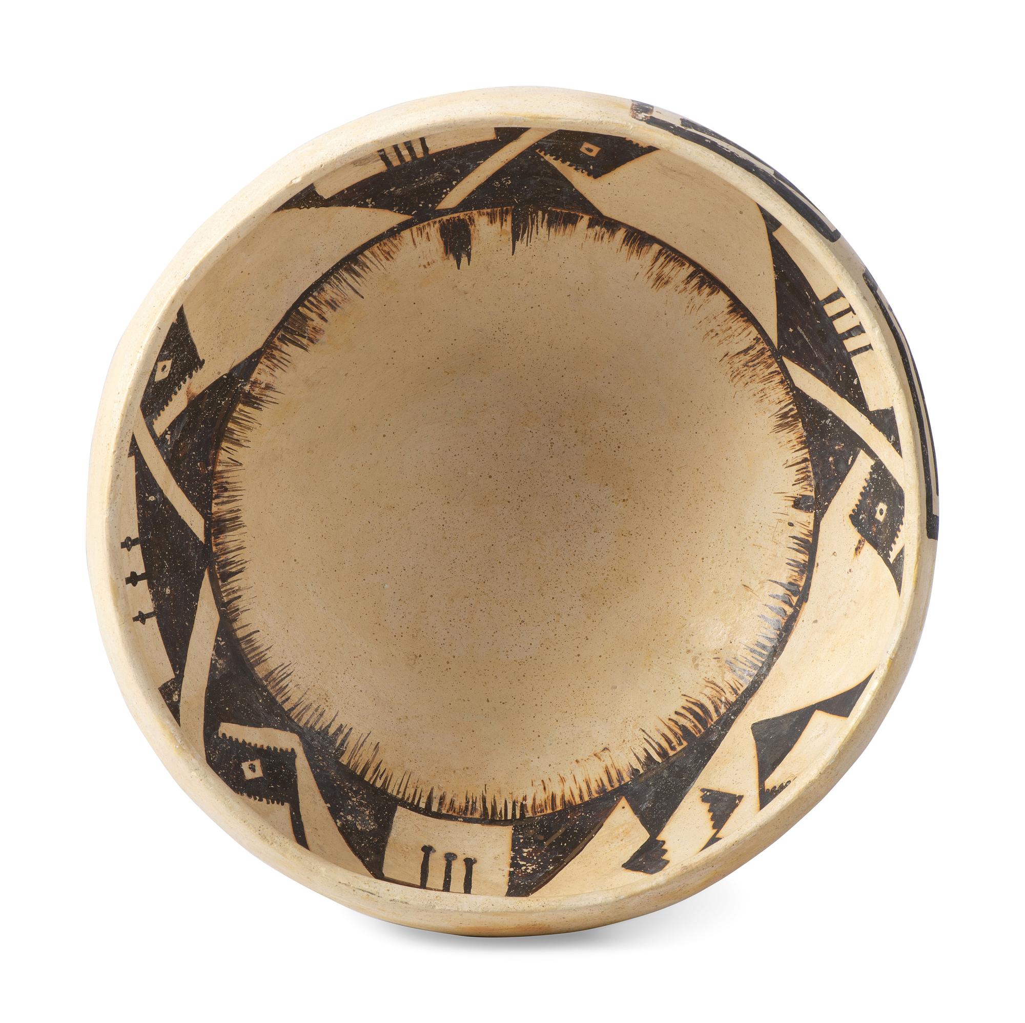 Ancestral Pueblo, Jeddito Black-on-Yellow Bowl