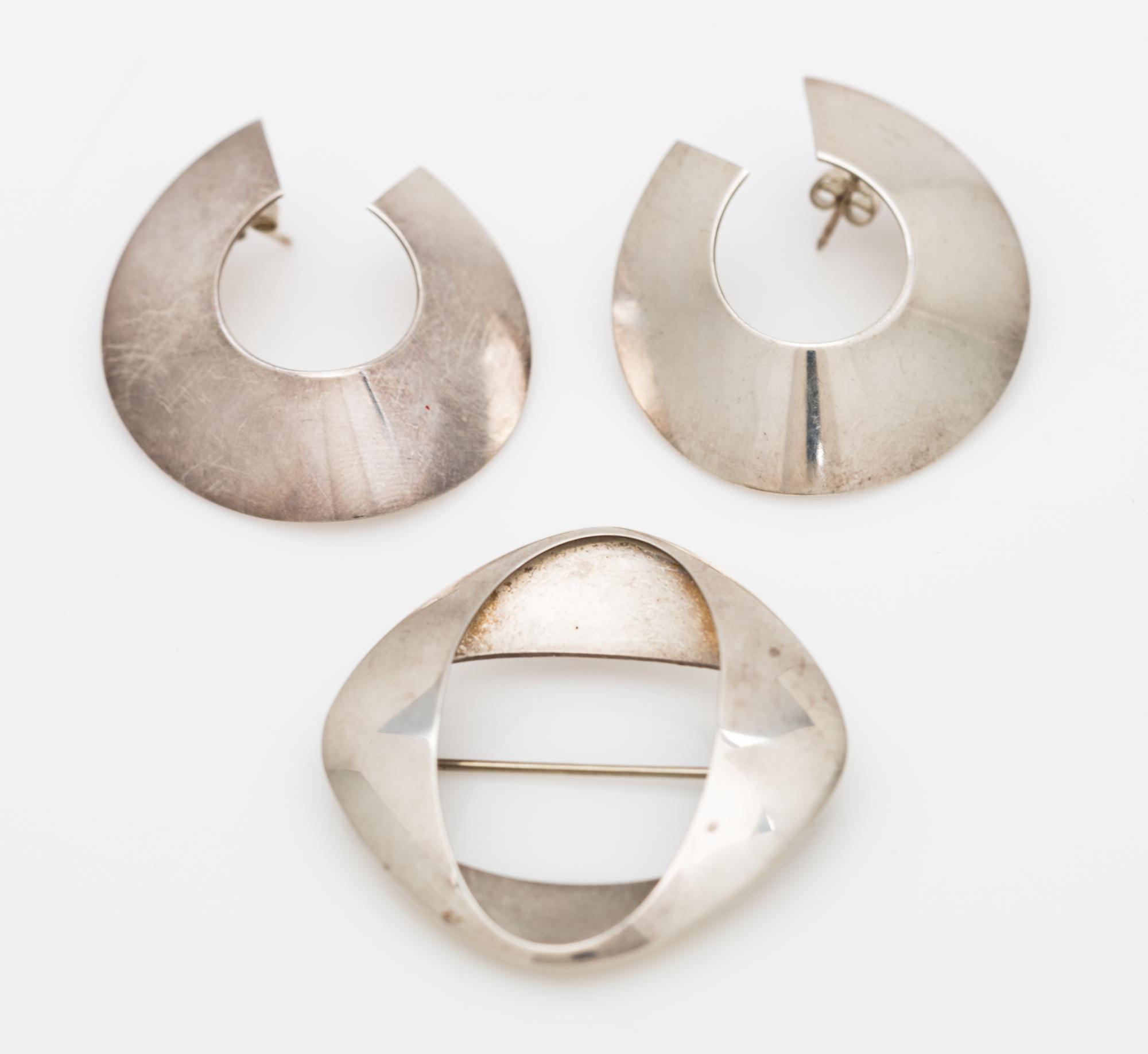 A Collection of Modernist Sterling Silver Jewelry, George Jenson, 18.40 dwts.
