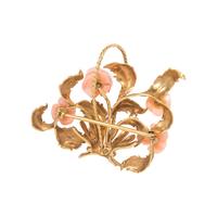 YELLOW GOLD AND CORAL BROOCH