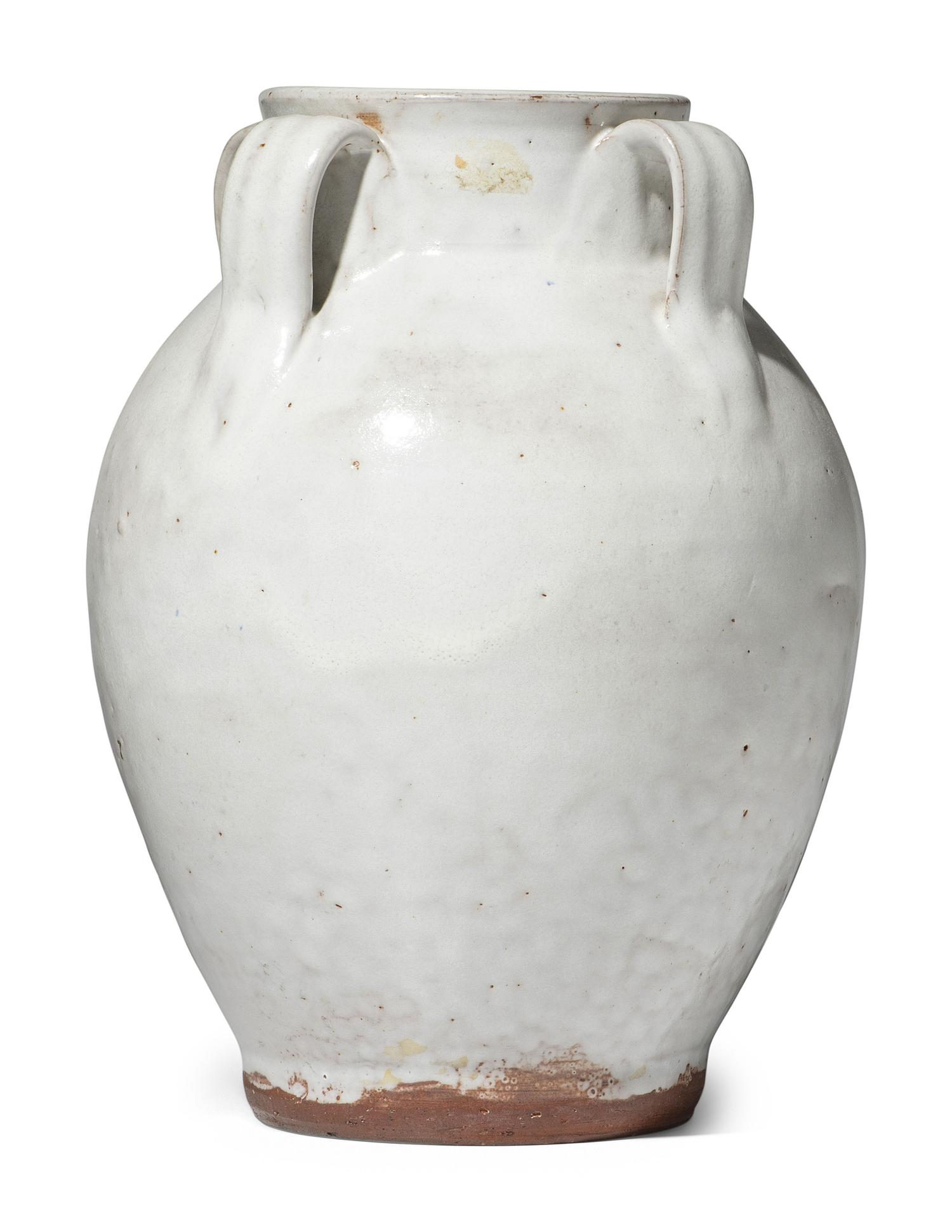 A Jugtown Pottery White Glaze Lily Vase