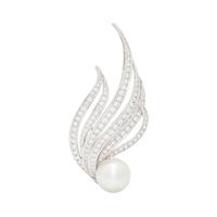 SOUTH SEA CULTURED PEARL AND DIAMOND BROOCH/PENDANT