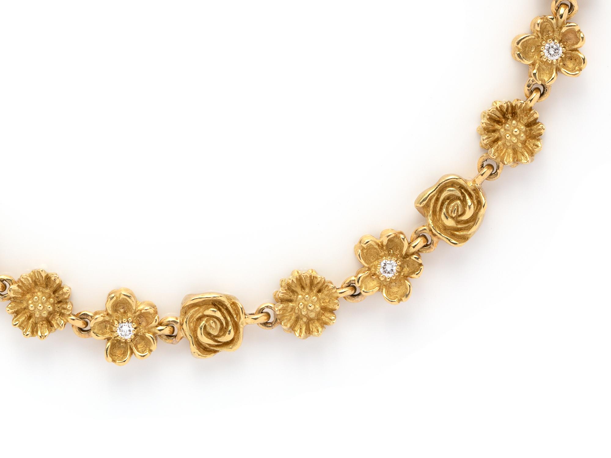 YELLOW GOLD AND DIAMOND FLOWER SET