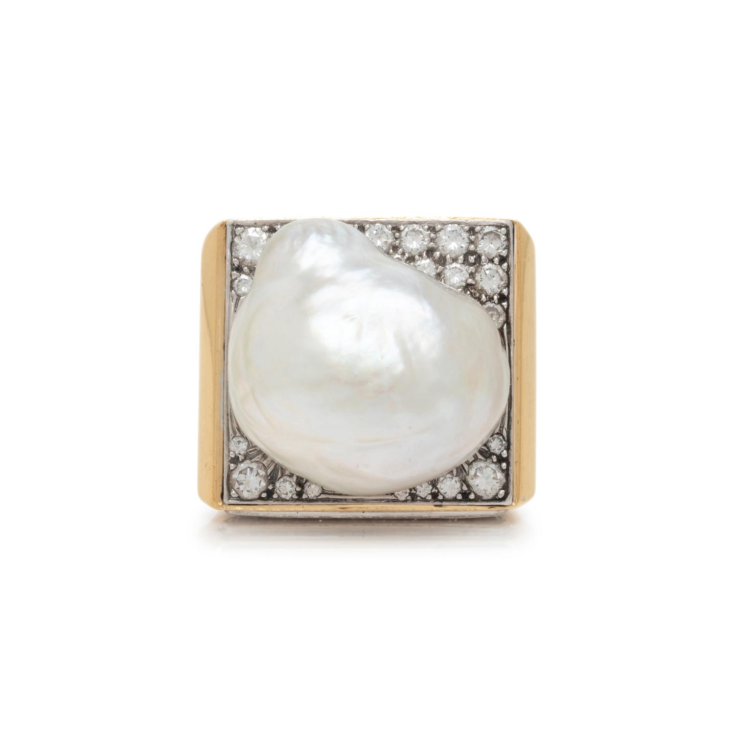 DAVID WEBB, BAROQUE CULTURED PEARL AND DIAMOND RING