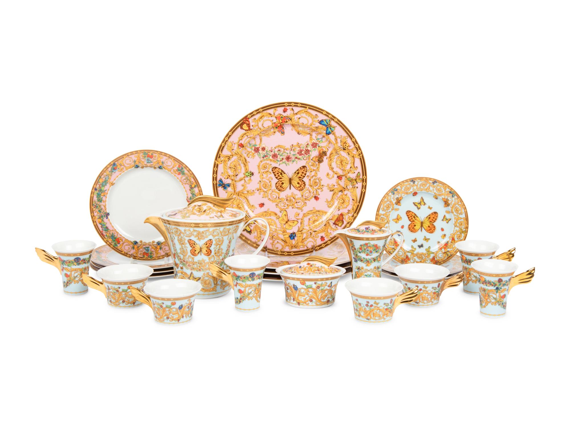 A Versace Le Jardin de Versace Porcelain Dinner Service
