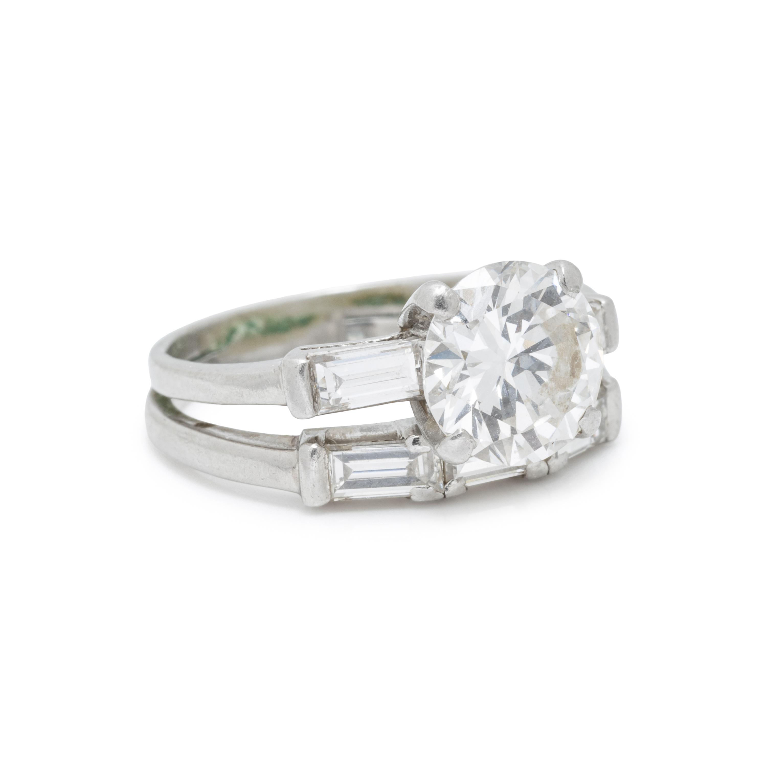 DIAMOND AND PLATINUM RING