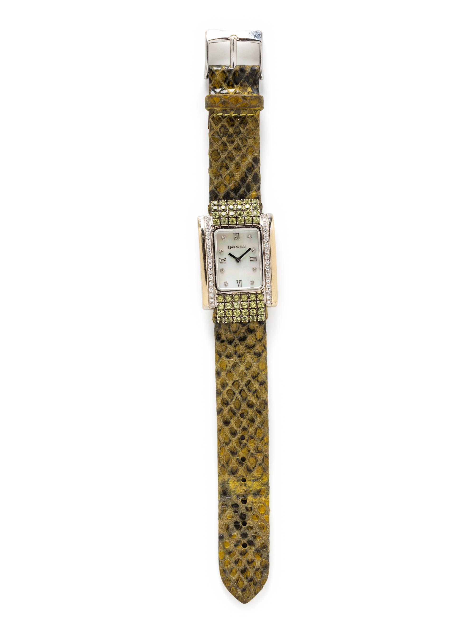 GARAVELLI, DAVID STERN, 18K WHITE GOLD, DIAMOND, AND MOTHER-OF-PEARL WATCH