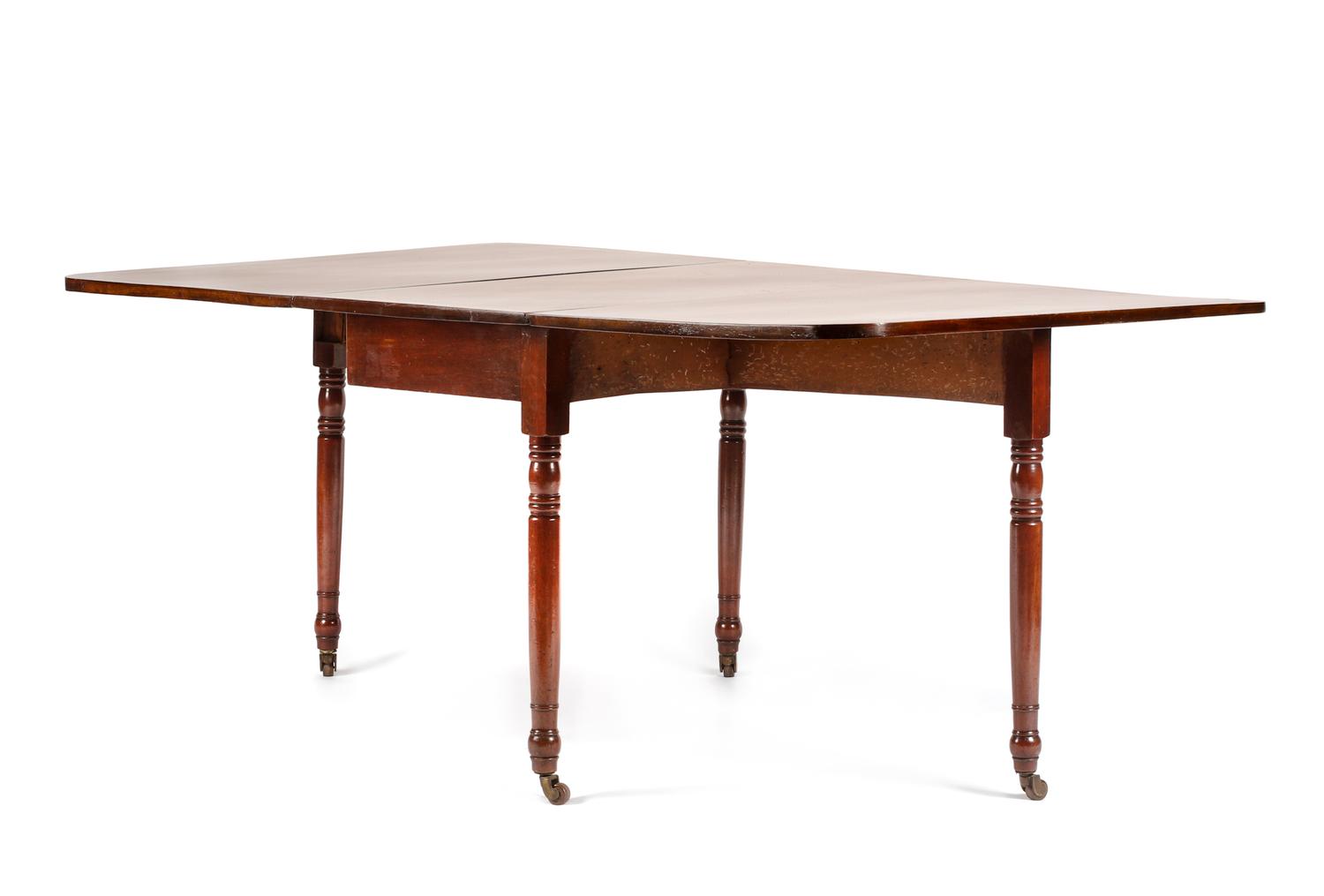 A George III Mahogany Drop-Leaf Dining Table Height 29 x length 66 (fully extended) x depth 42 inches. — EARLY 19TH CENTURY