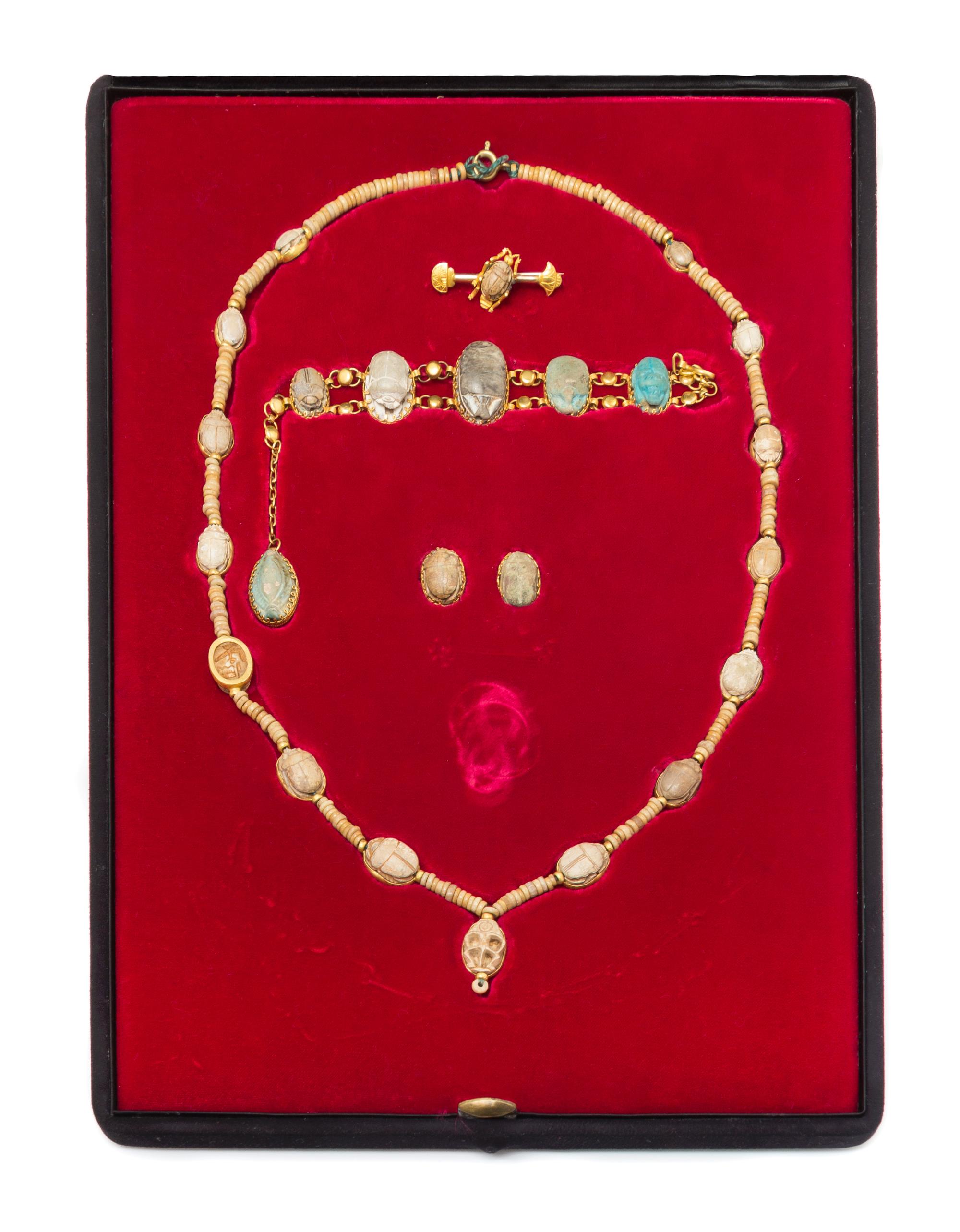A Possibly Ancient Gold and Hardstone Scarab Parure, 44.80 dwts.