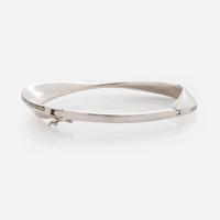 A Contemporary 14K White Gold and Diamond Bracelet