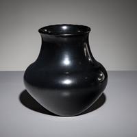Maria Martinez (San Ildefonso, 1887-1980) — Blackware Pottery Vase, with Gunmetal Finish 1956-1959