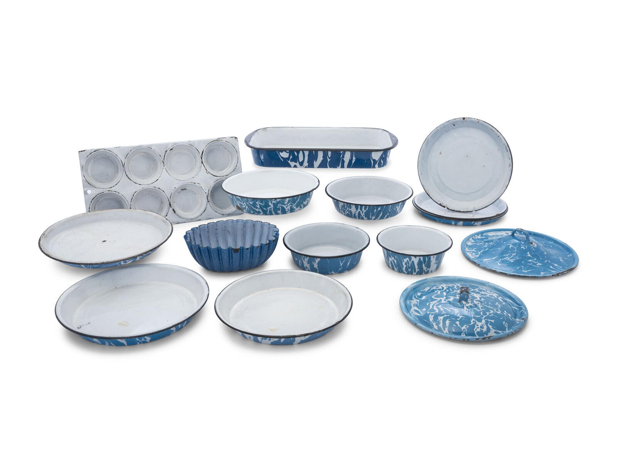 A Collection of Chrysolite Enameled Graniteware Cook and Bakeware
