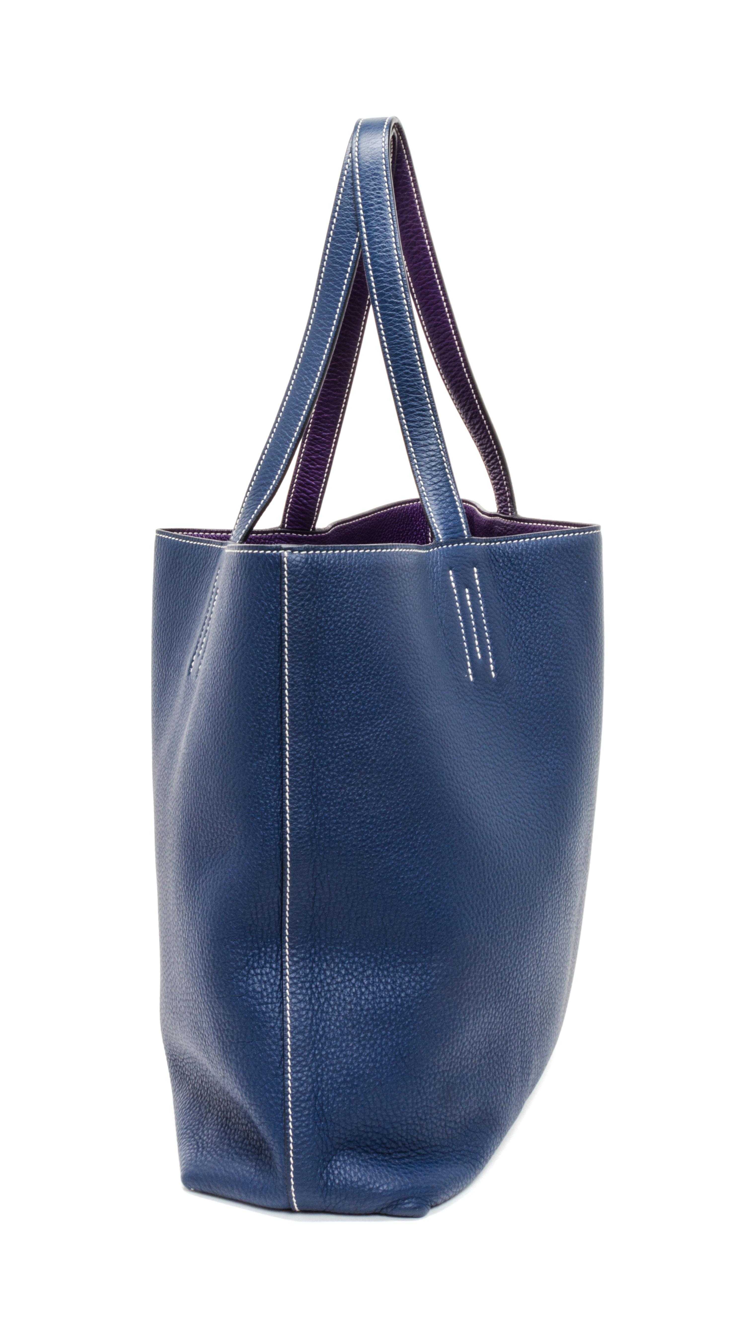 An Hermes Bleu/Violet 45cm Taurillon Clemence Double Sens Tote, 17.5" x 15.5" x 5".