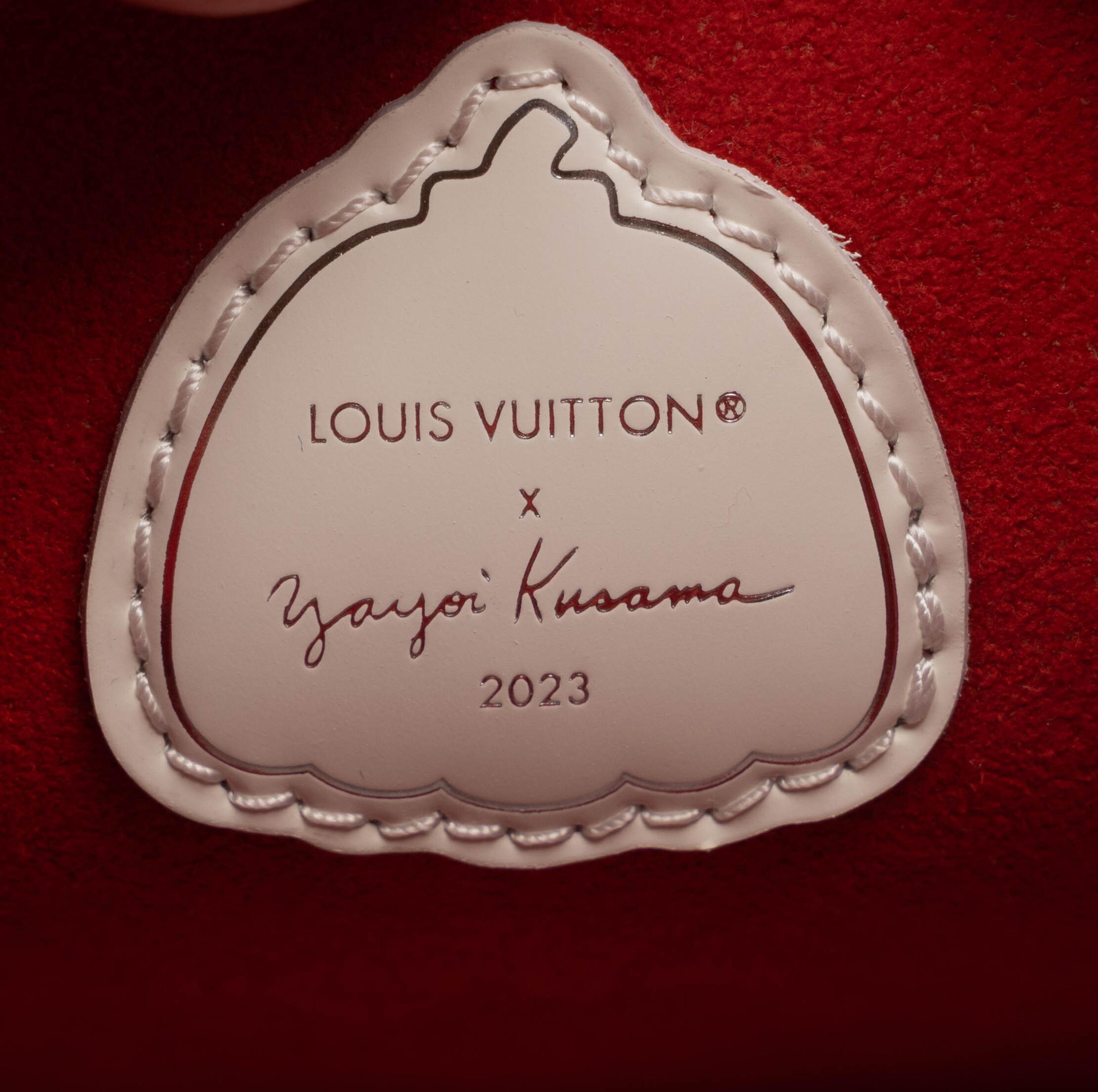 Louis Vuitton x Yayoi Kusama, NeoNoe BB Bag in Infinity Dot Epi Leather