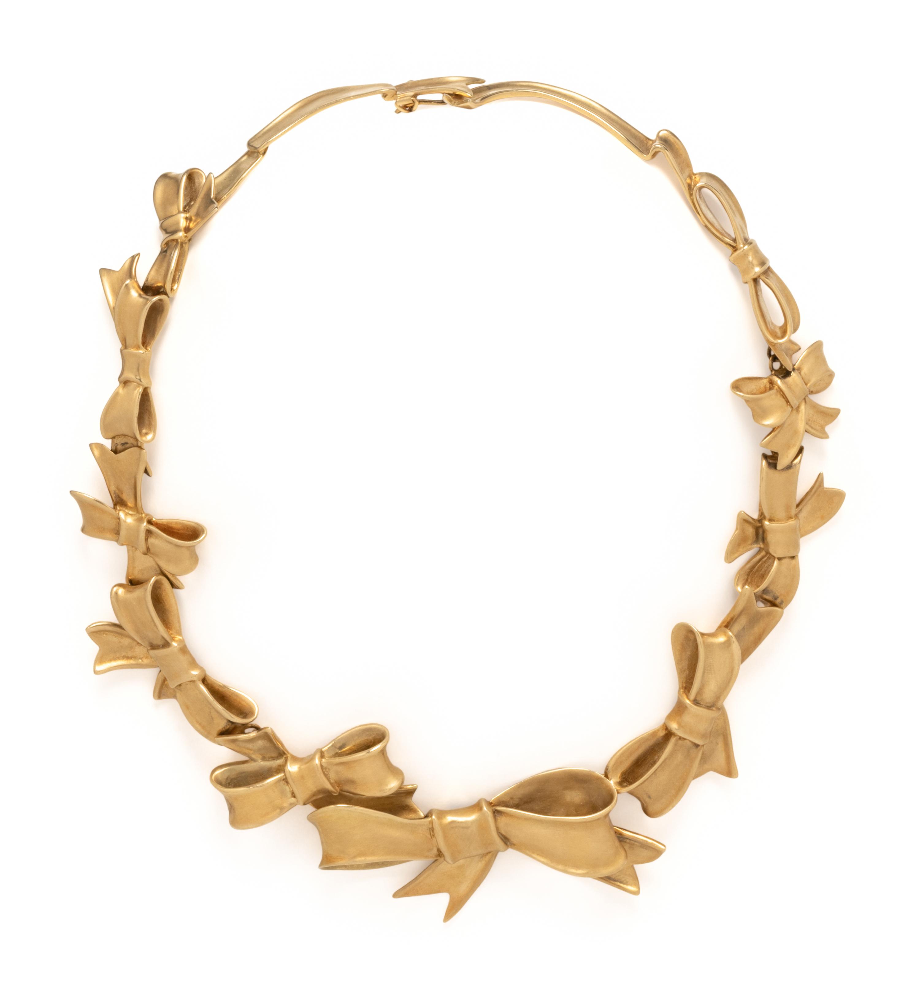 ANGELA CUMMINGS, YELLOW GOLD BOW NECKLACE