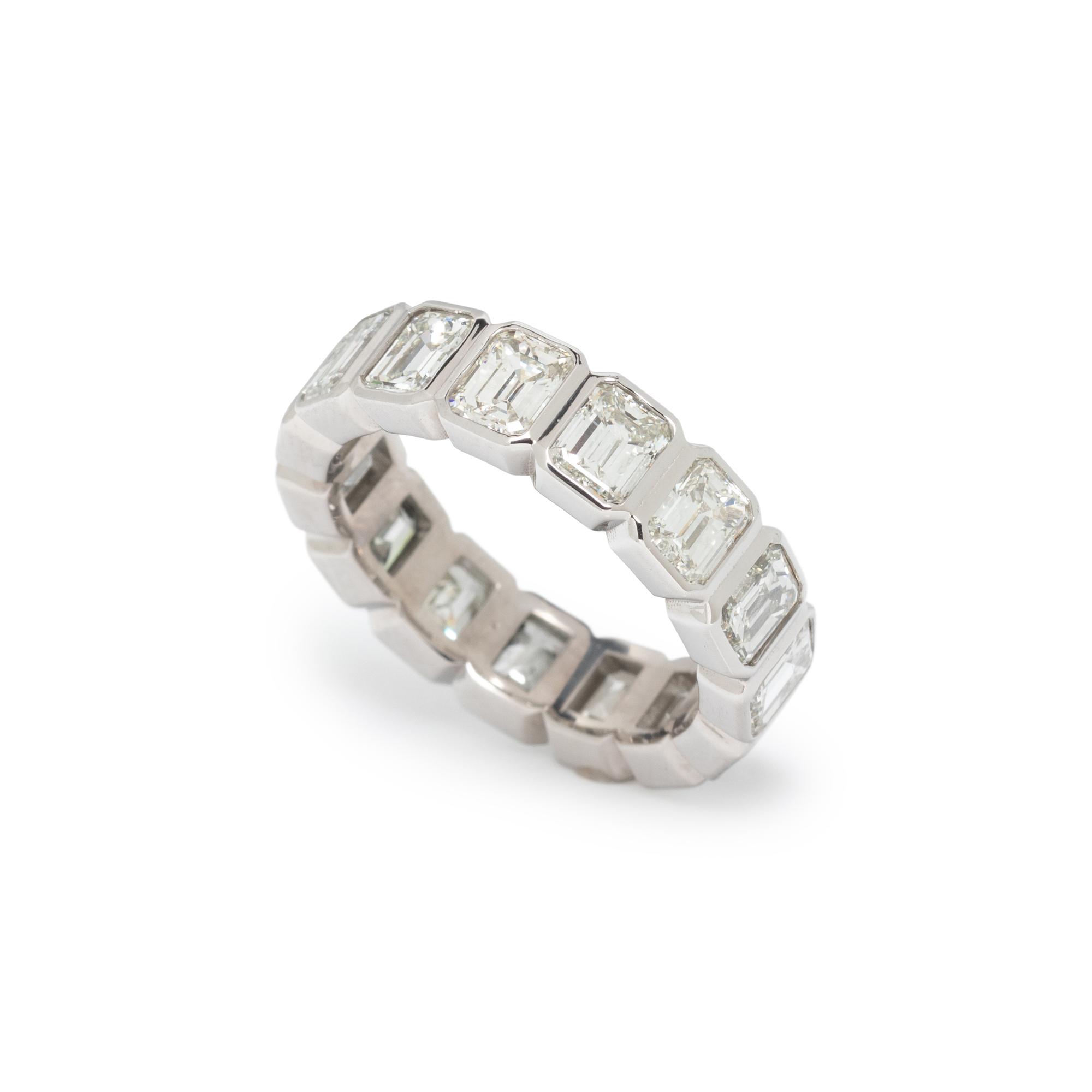 DIAMOND AND PLATINUM ETERNITY BAND