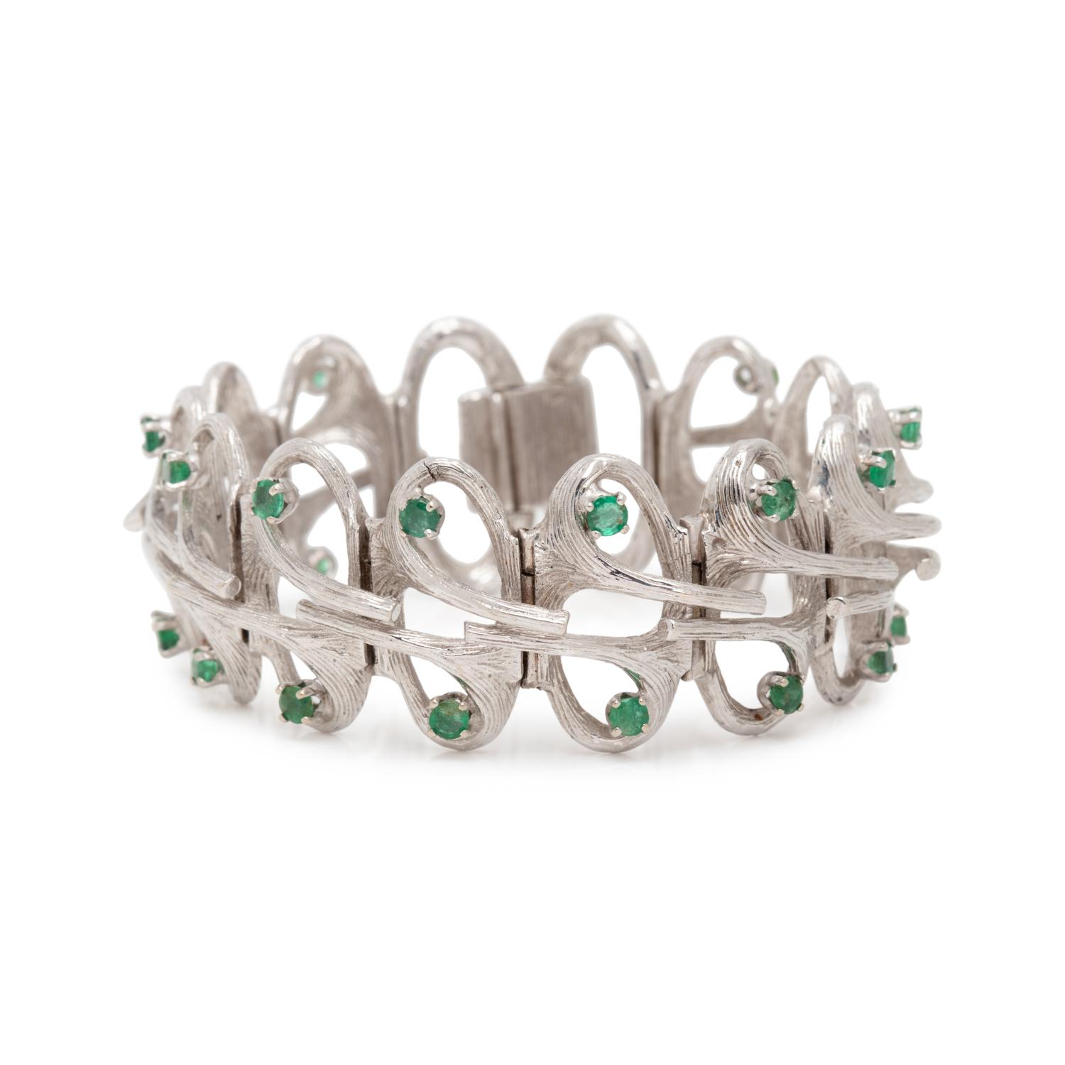 WHITE GOLD AND EMERALD BRACELET