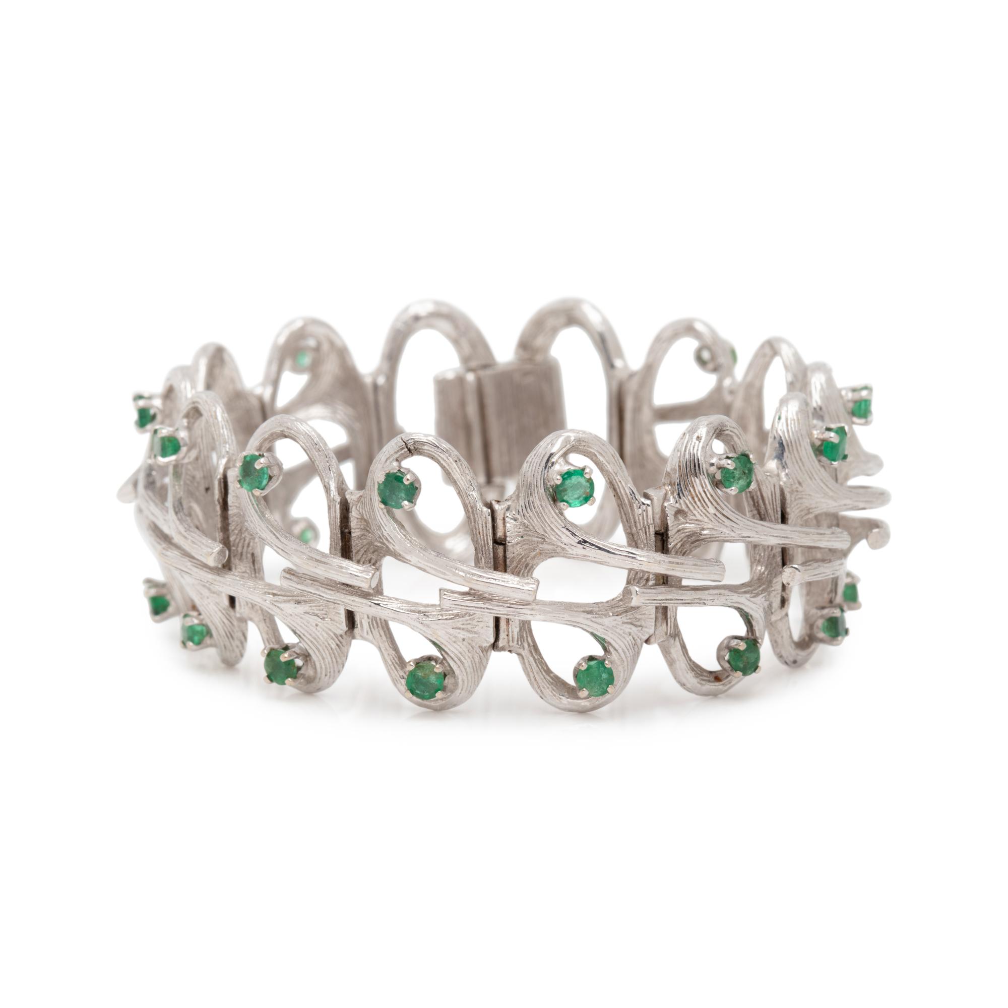 WHITE GOLD AND EMERALD BRACELET