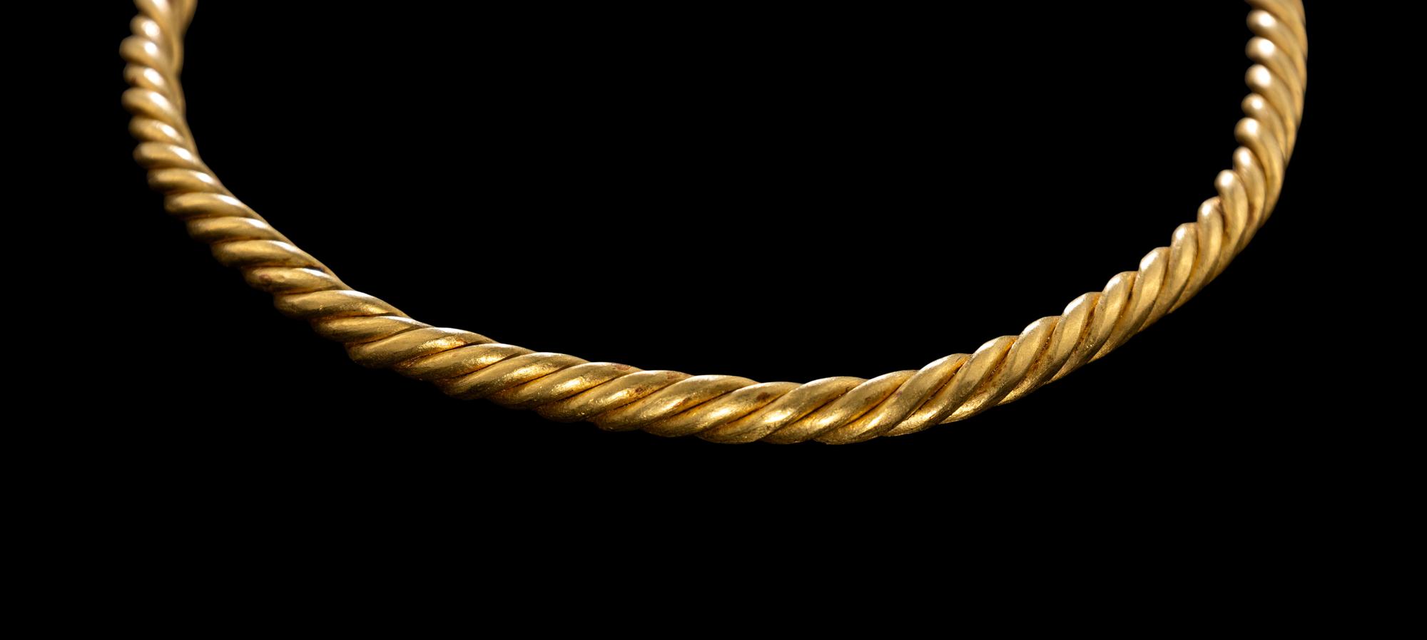A Roman Gold Necklace