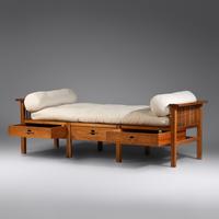 J21 Daybed
