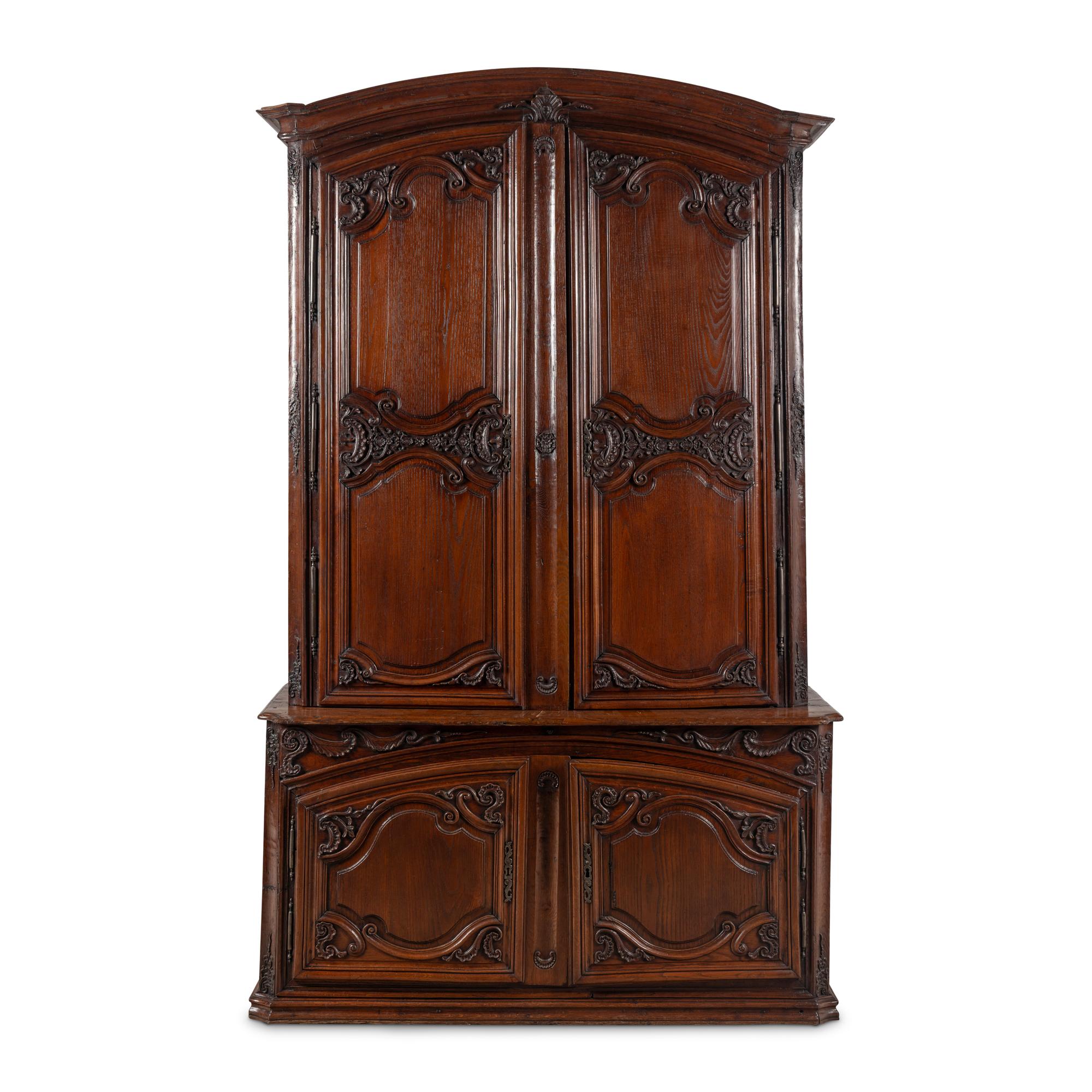 A Louis XV Cabinet à Deux Corps