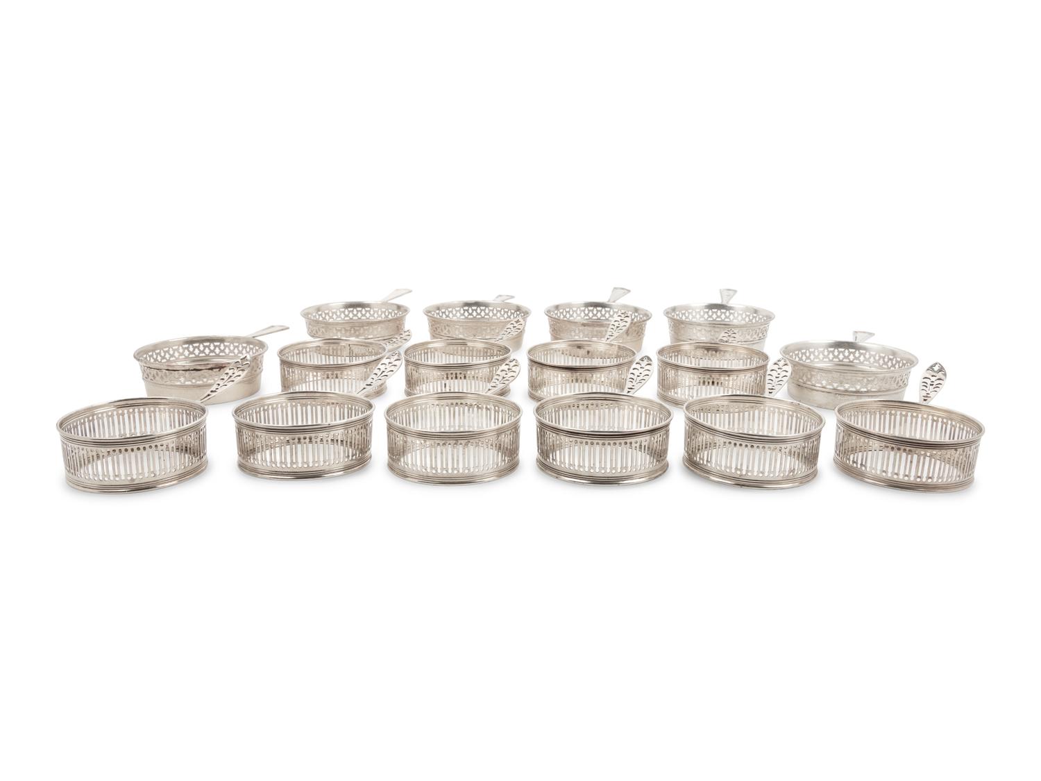 A Group of Sixteen American Silver Dessert Bowl Liners