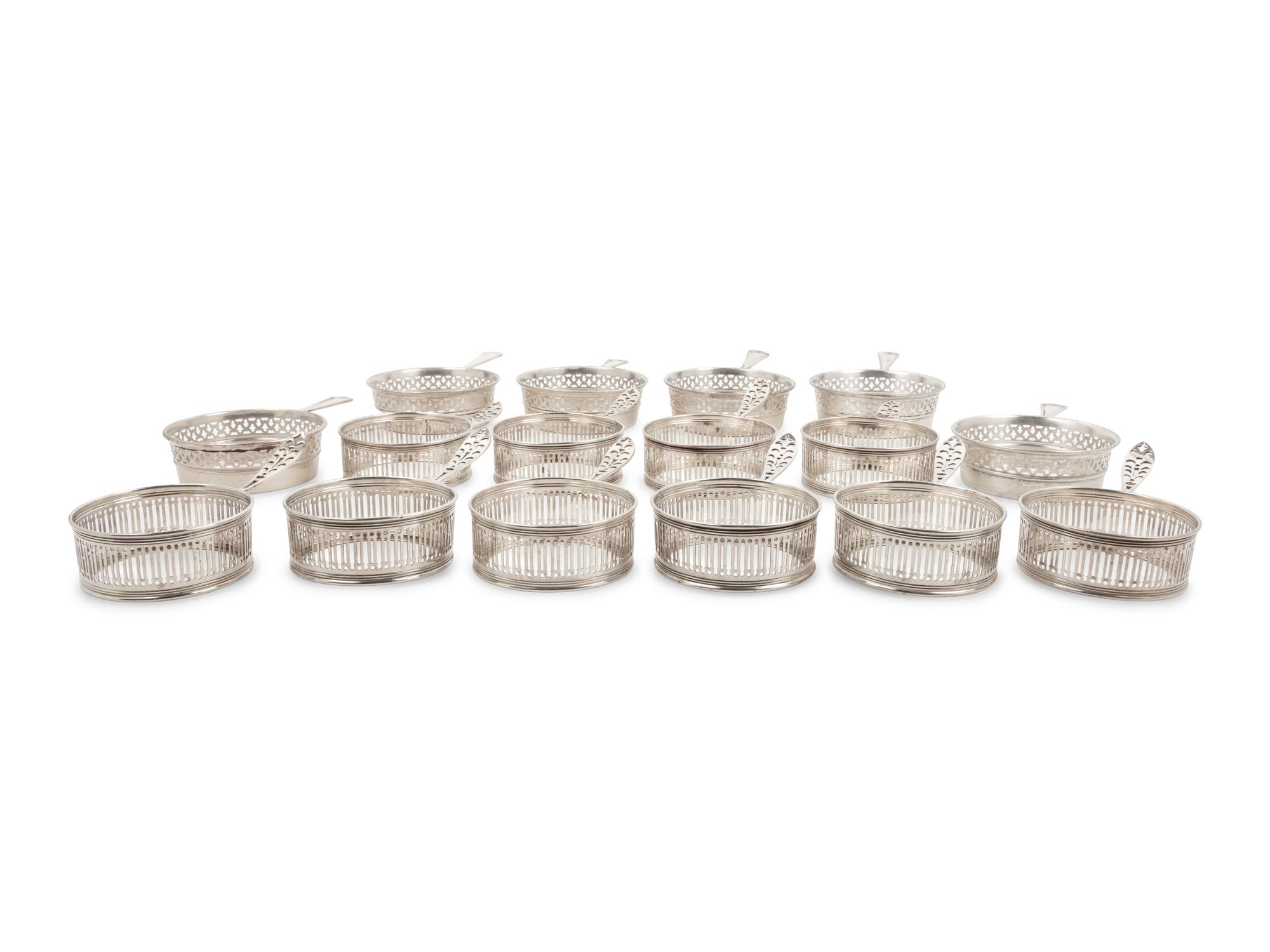 A Group of Sixteen American Silver Dessert Bowl Liners