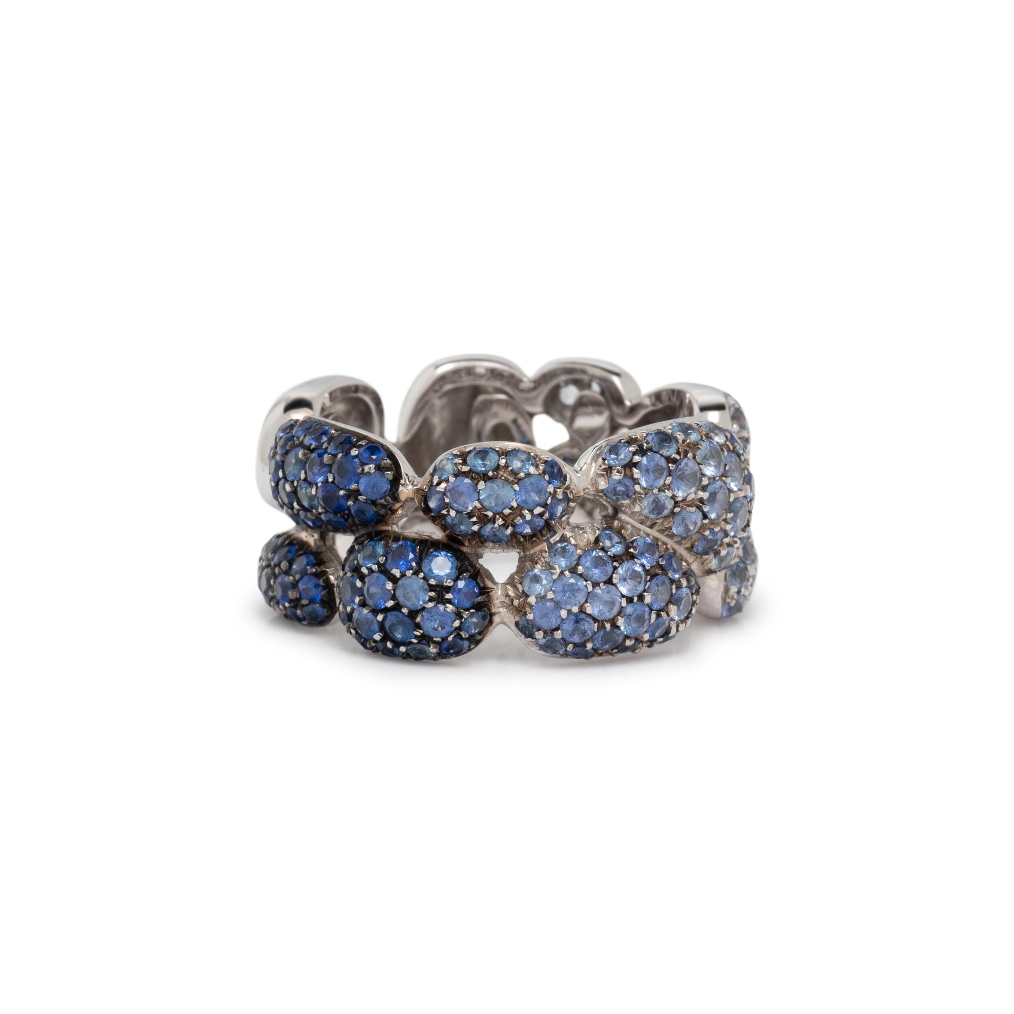 SAPPHIRE, DIAMOND AND WHITE GOLD RING