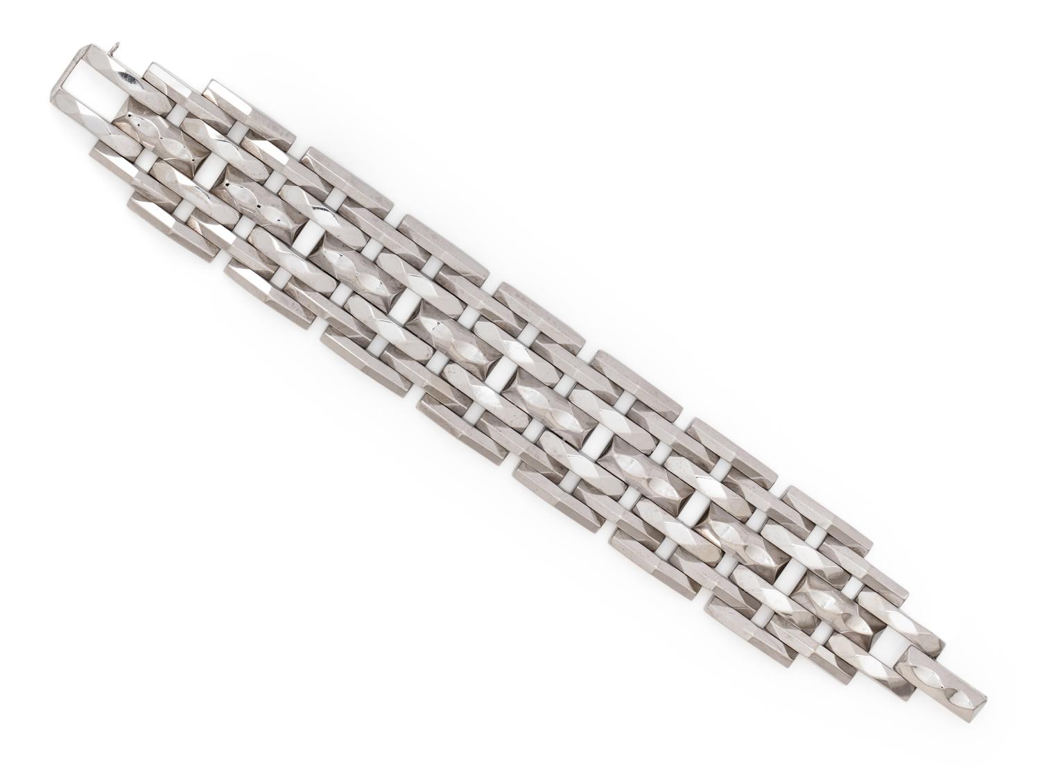 WHITE GOLD BRACELET