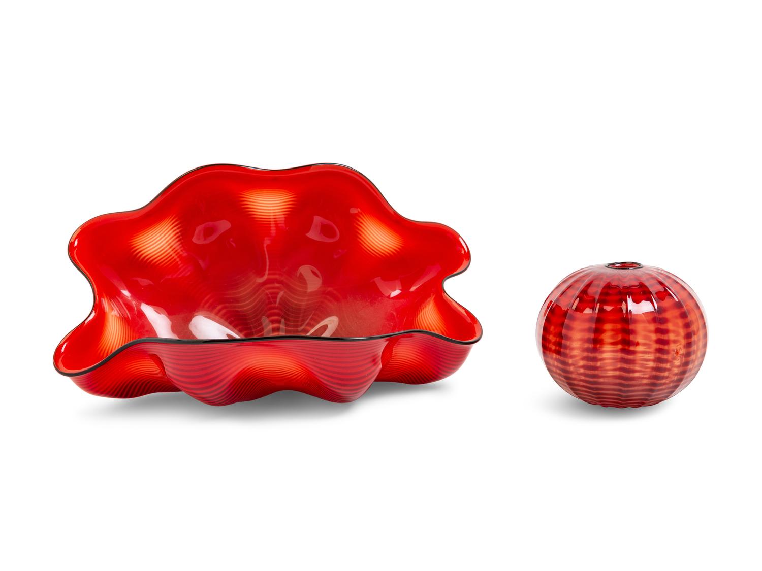 Two-Piece Red Sea Form Set