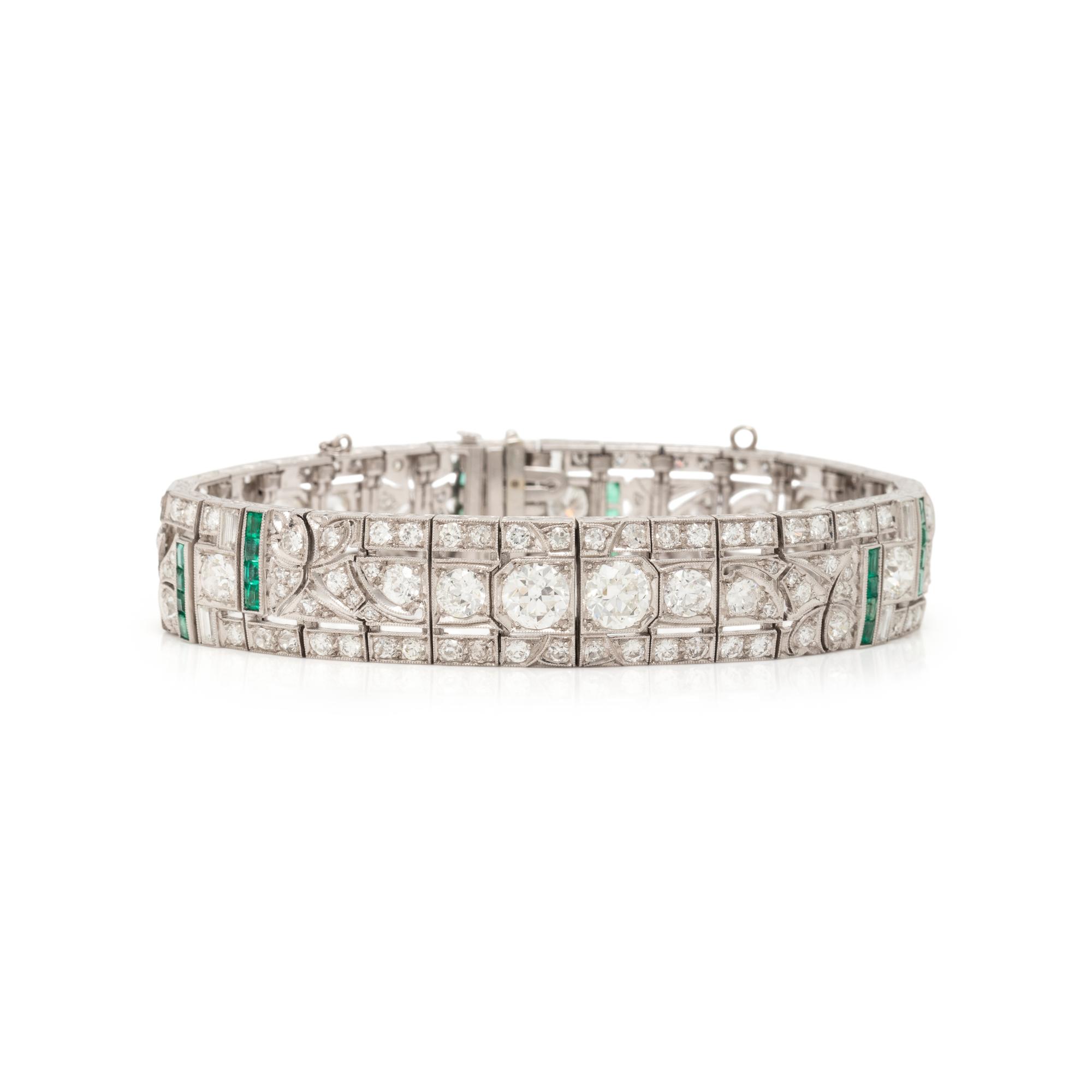 ART DECO, DIAMOND AND EMERALD BRACELET