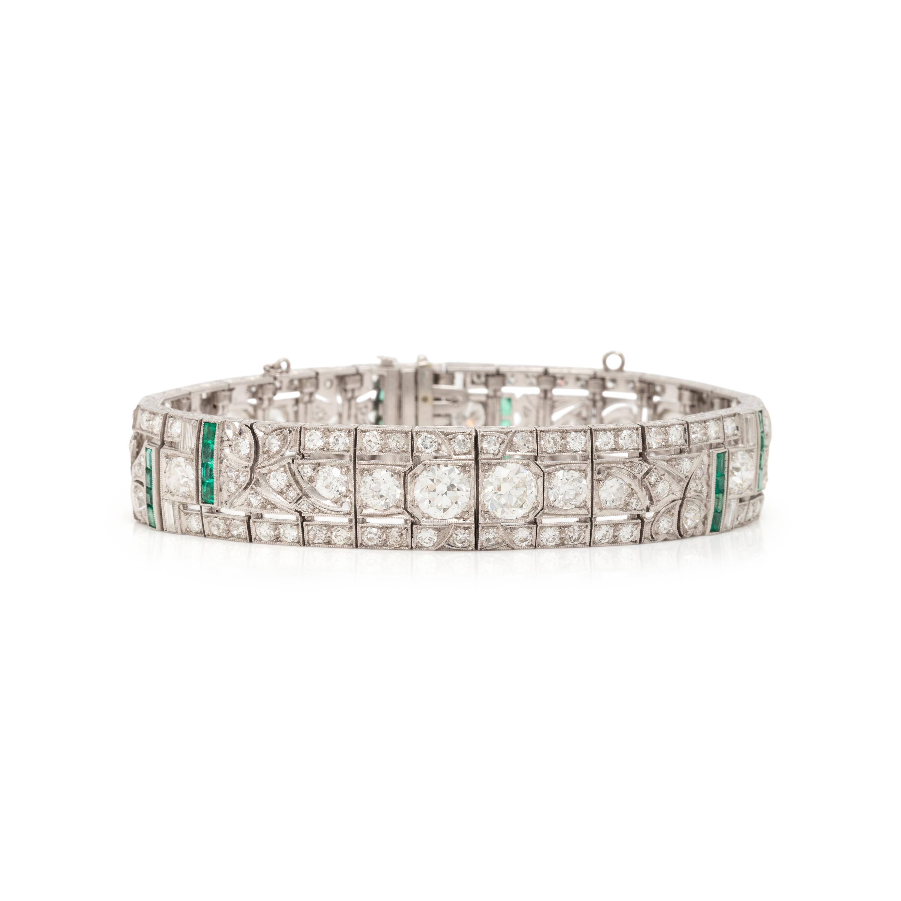 ART DECO, DIAMOND AND EMERALD BRACELET