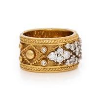 Diamond and Yellow Gold Ring