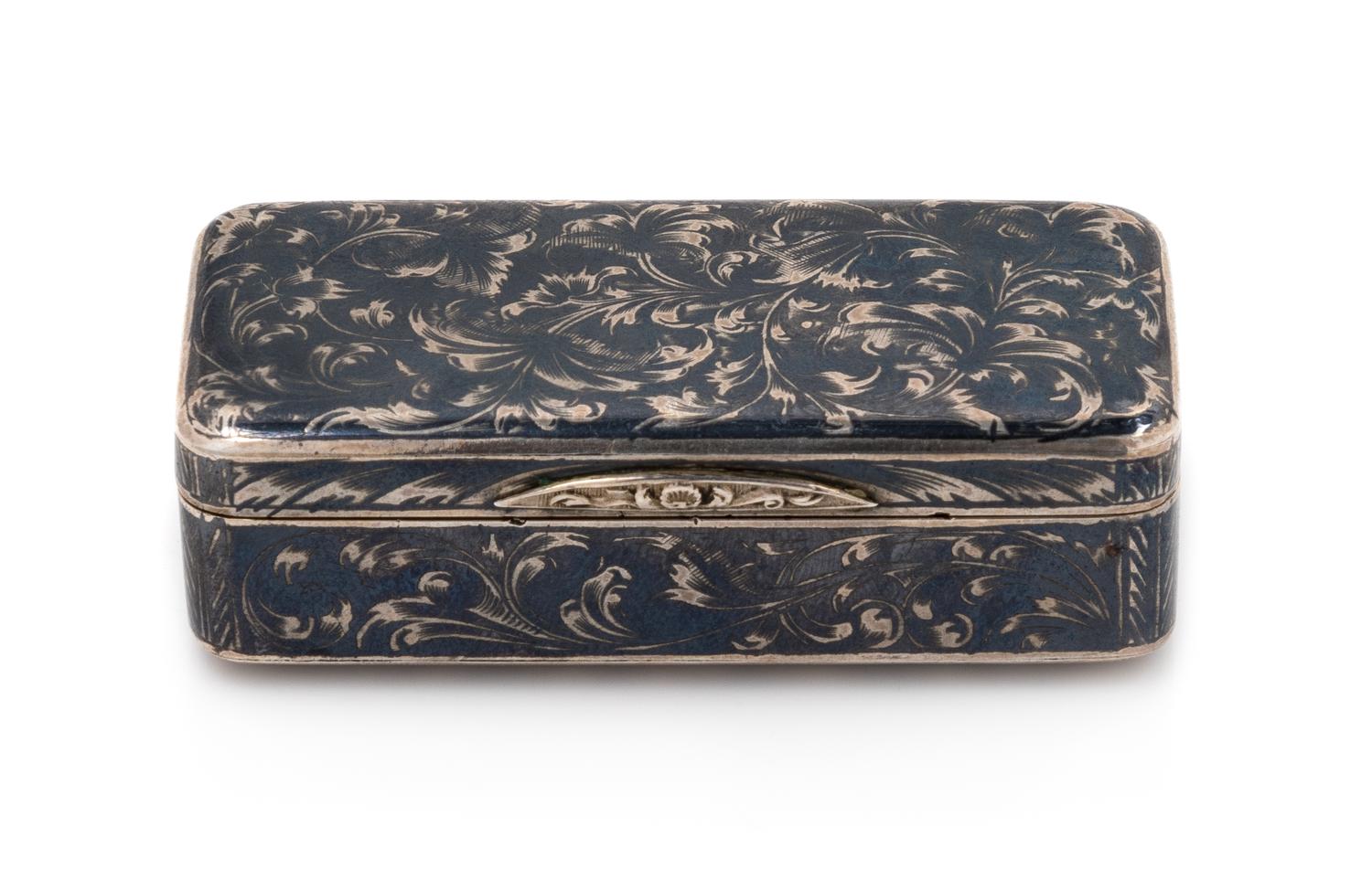 A Russian Niello Silver Snuff Box, Maker's Mark Cyrillic NFG, Moscow, 19th Century, the rectangular case with rounded corners decorated