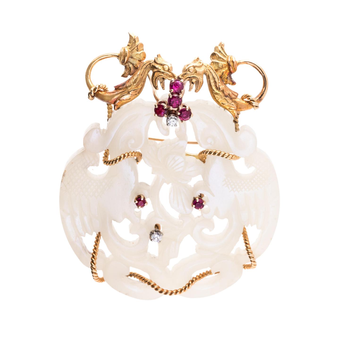 JADE, RUBY AND DIAMOND PENDANT/BROOCH