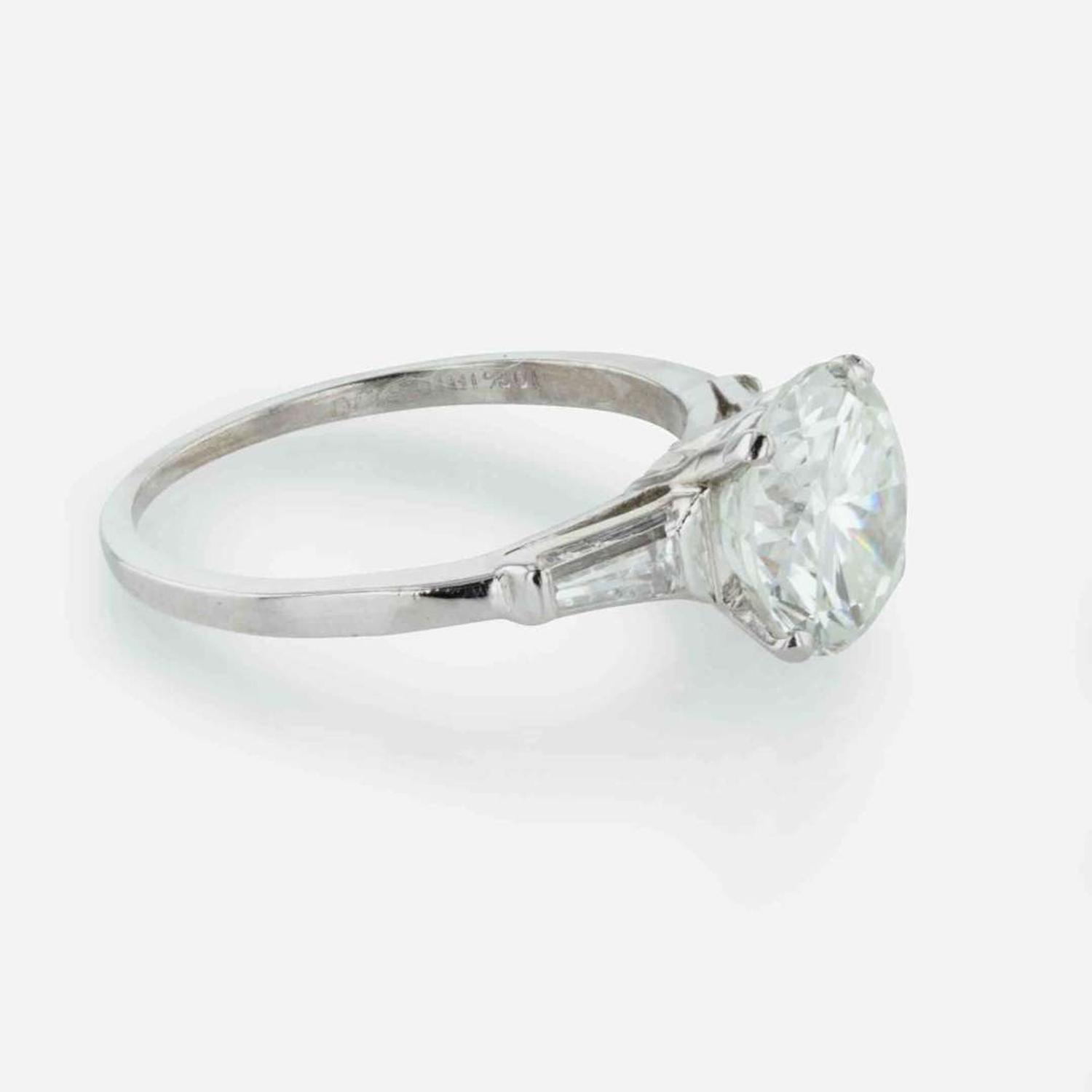 A Three Stone Diamond Ring 2.74 Carat Round Brilliant Diamond, GIA Certified