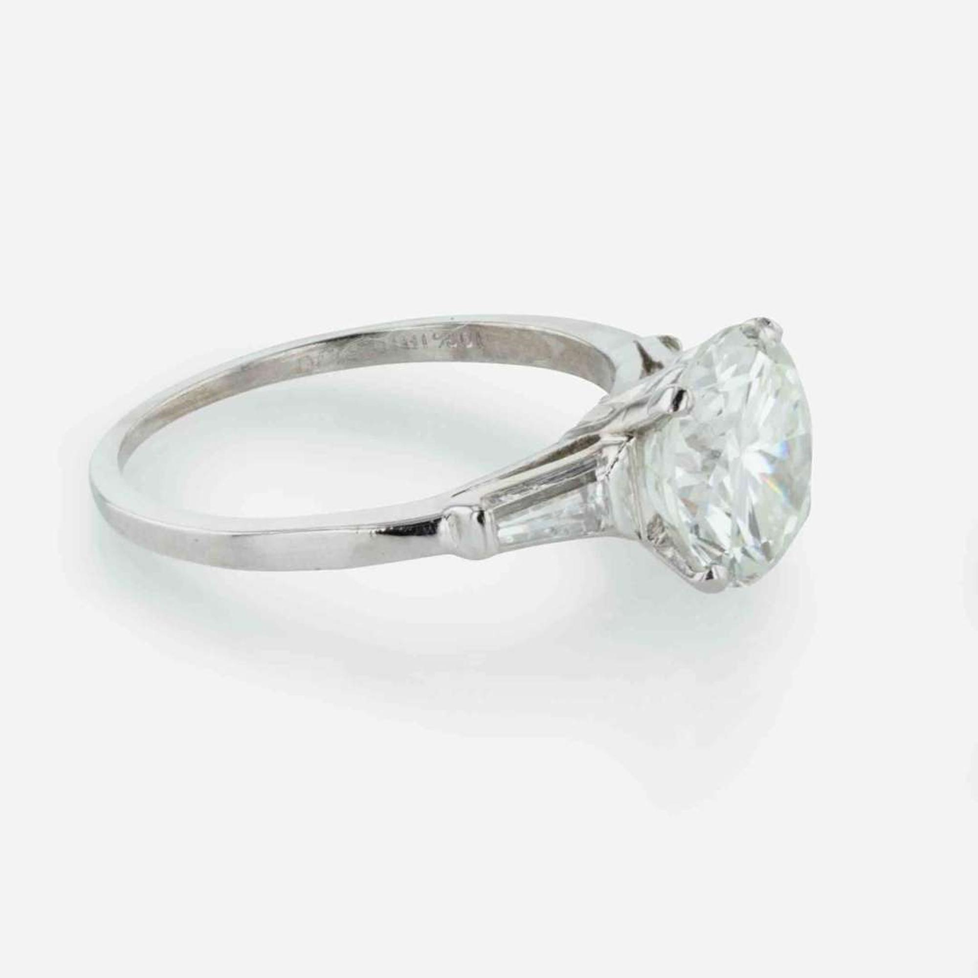 A Three Stone Diamond Ring 2.74 Carat Round Brilliant Diamond, GIA Certified