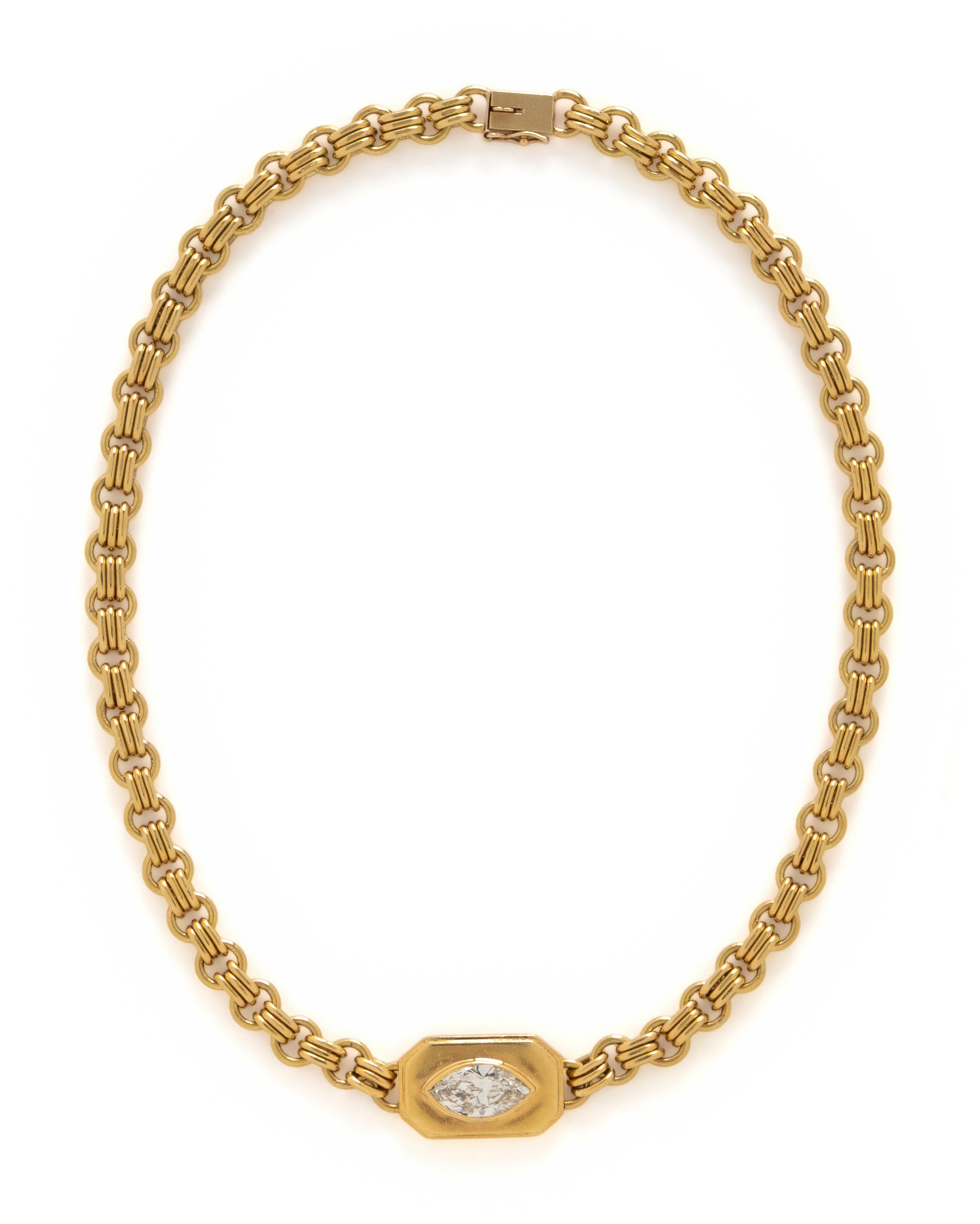 YELLOW GOLD AND DIAMOND NECKLACE