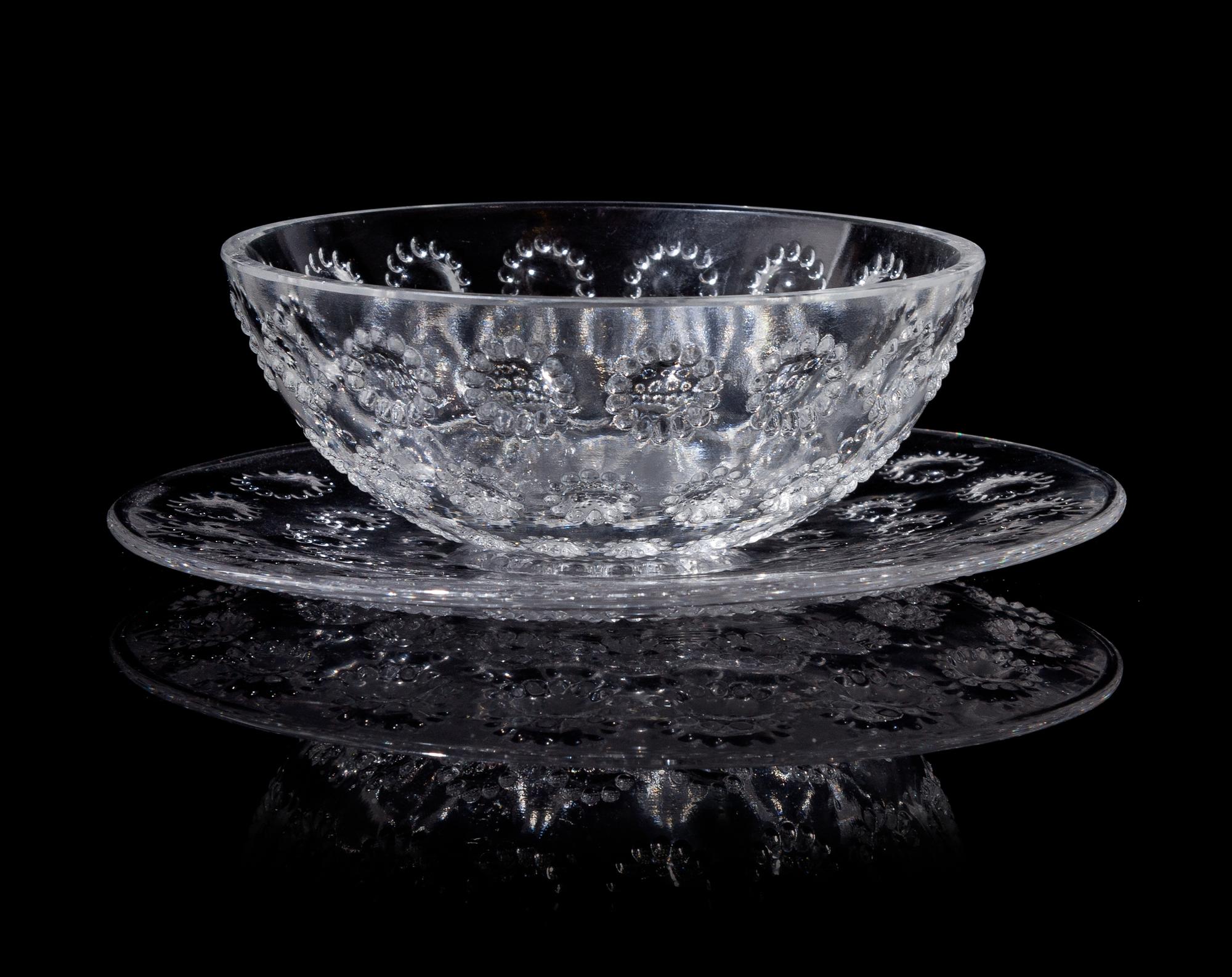 Rene Lalique (French, 1860-1945), , an Asters pattern finger bowl and underplate