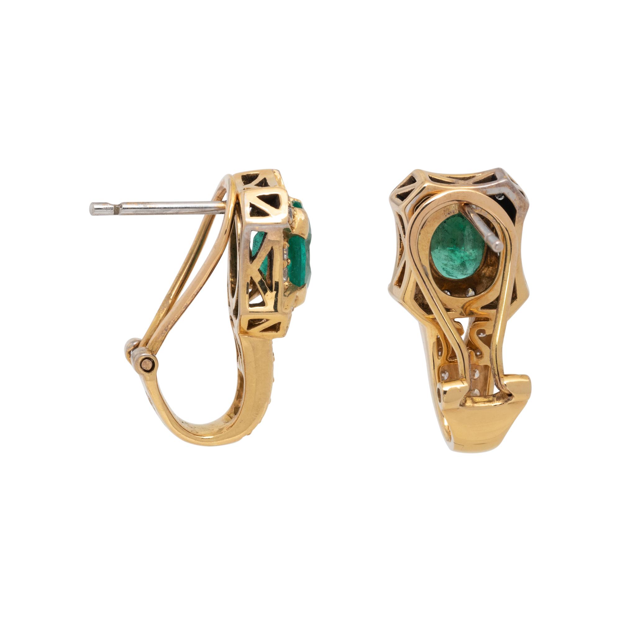 YELLOW GOLD, EMERALD AND DIAMOND EARCLIPS